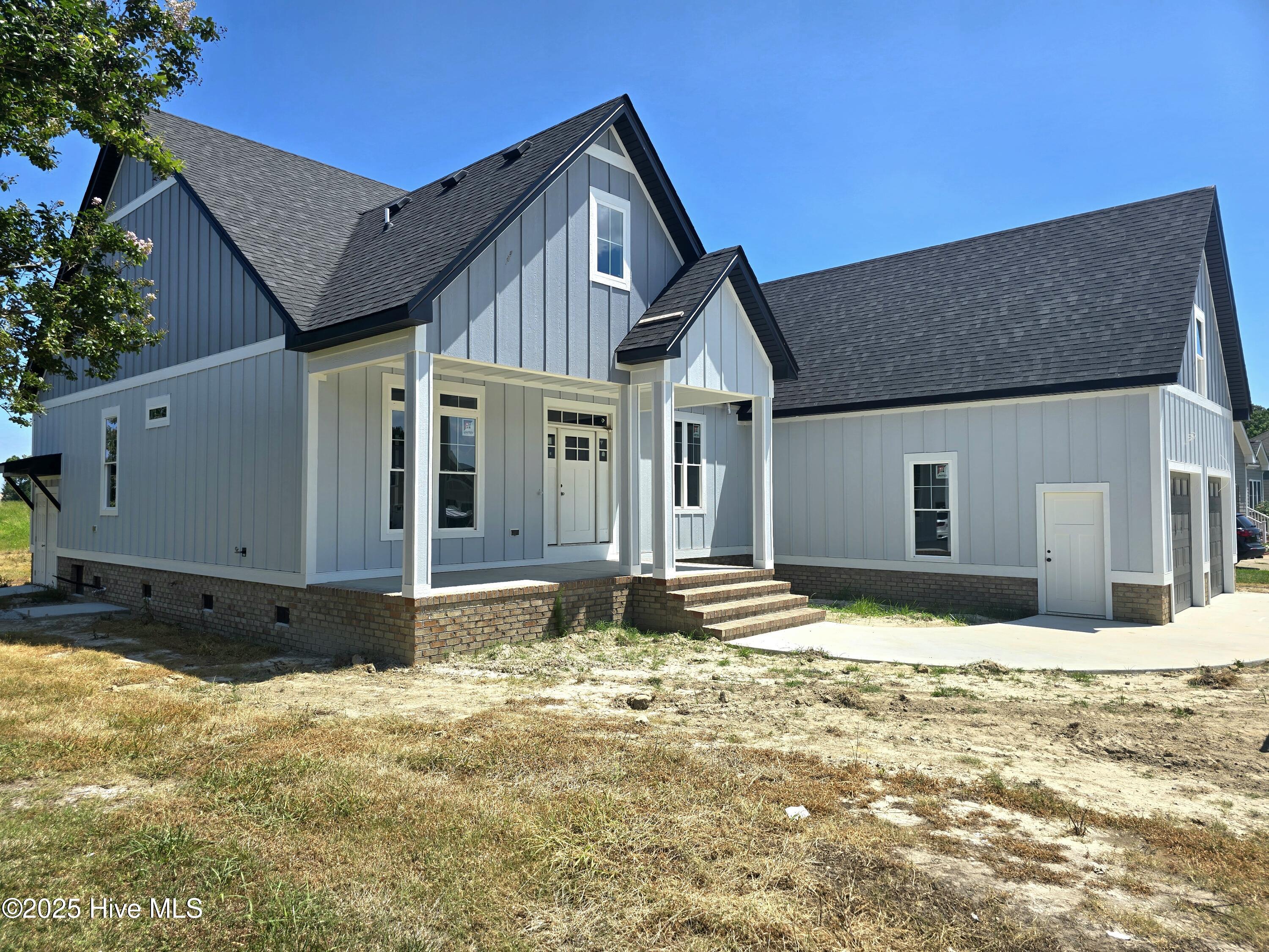218 Ibis Way Property Photo 1