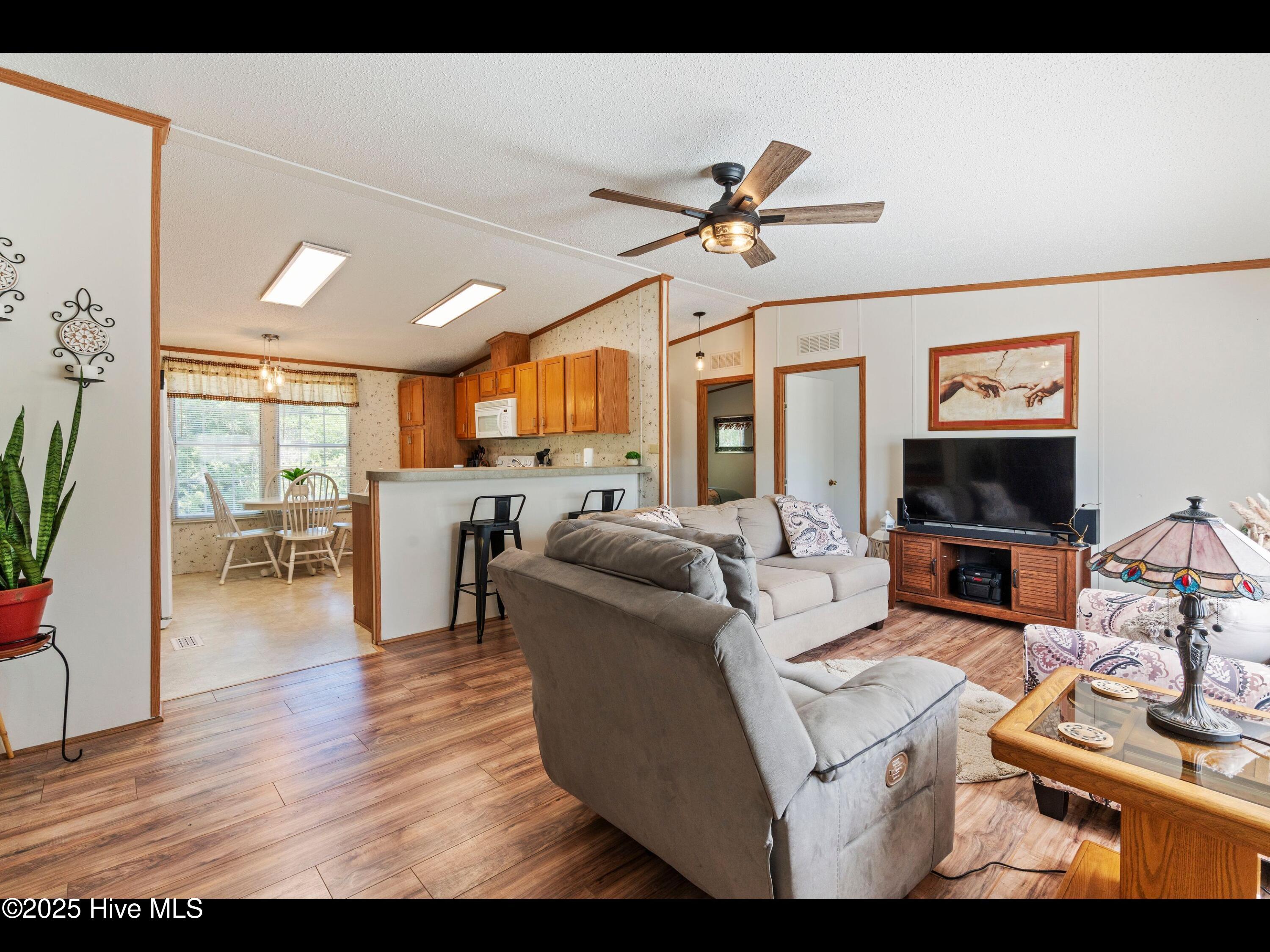 6883 Eastbrook Avenue Property Photo 12