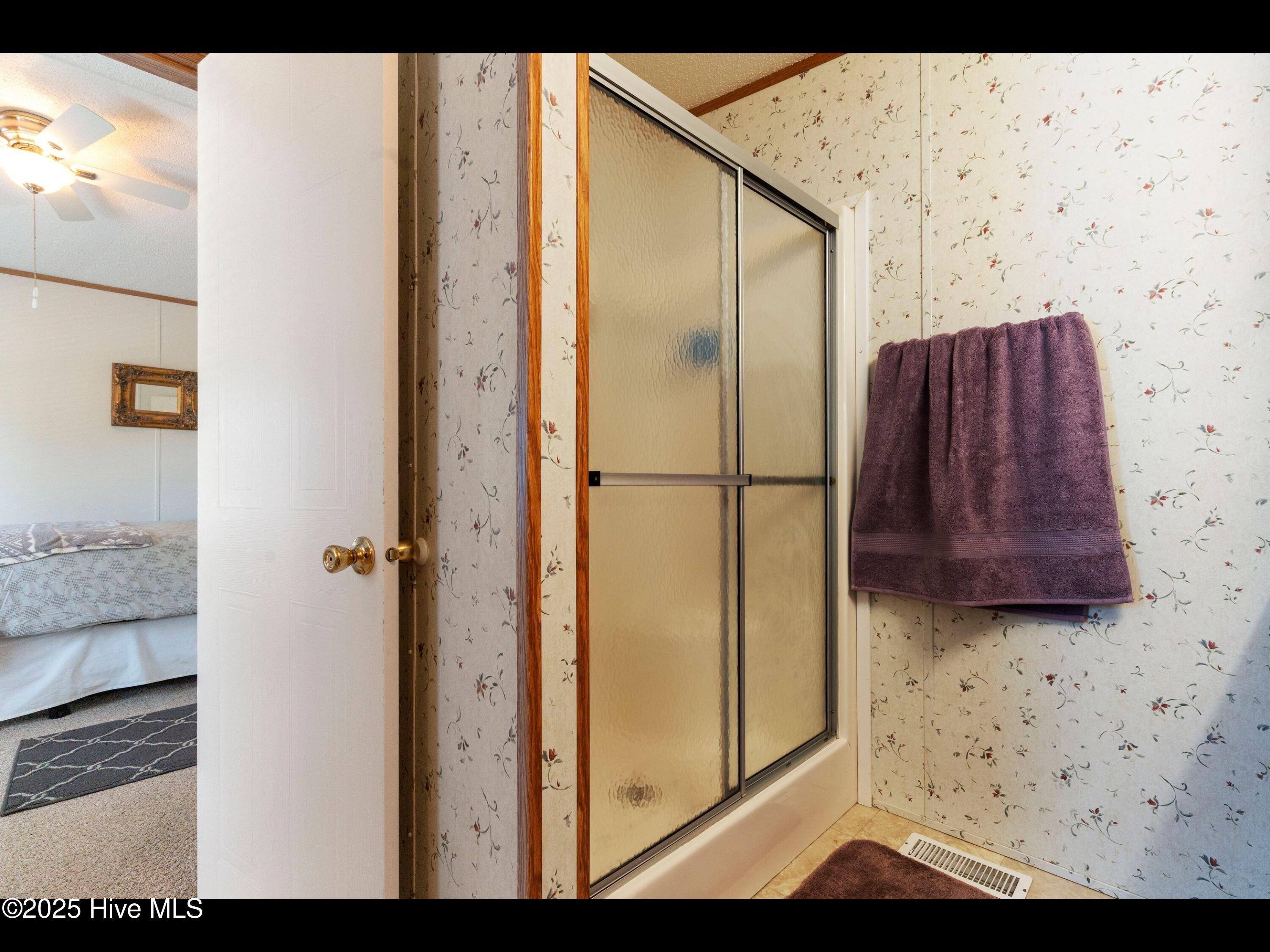 6883 Eastbrook Avenue Property Photo 14
