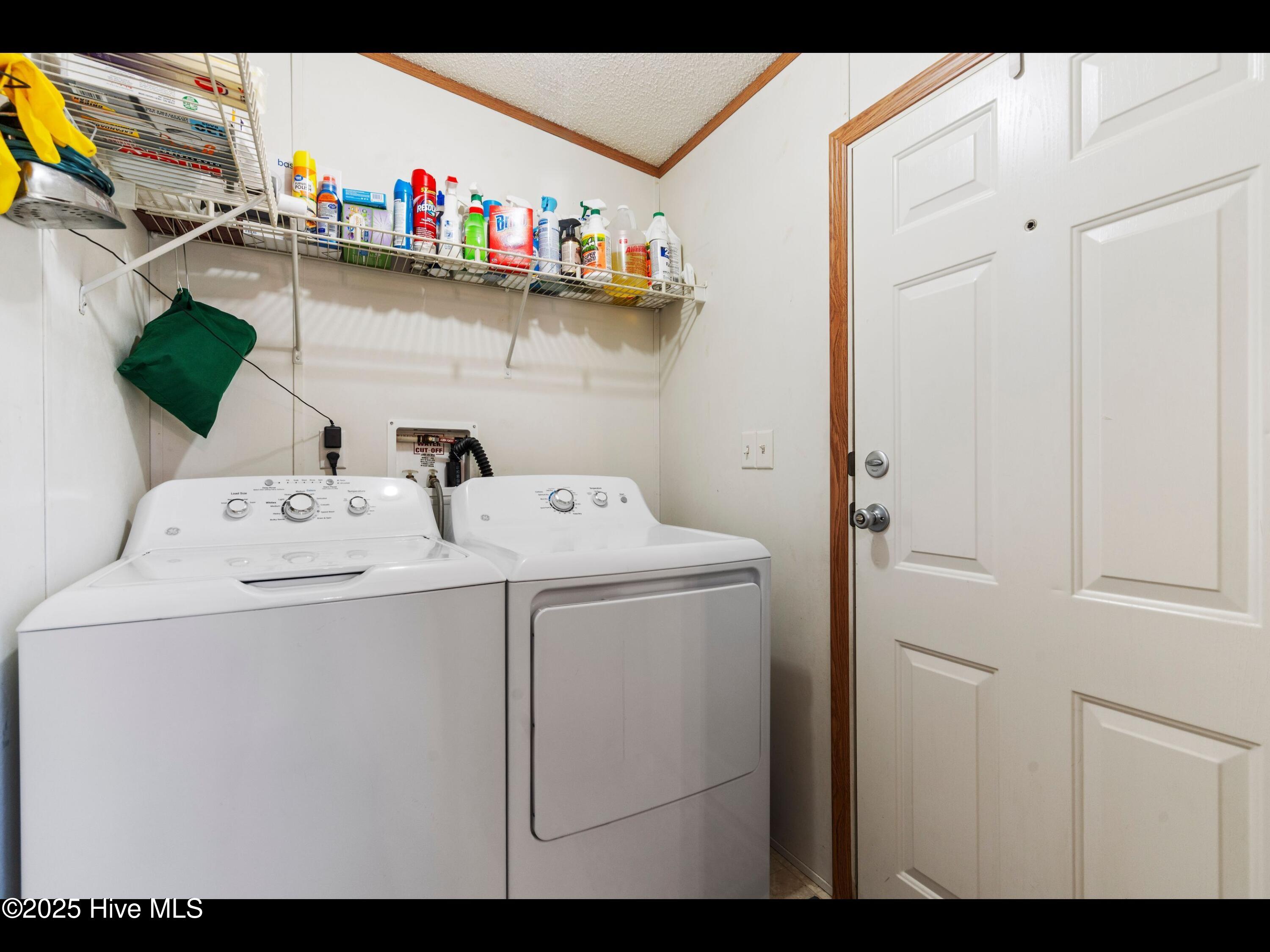 6883 Eastbrook Avenue Property Photo 18
