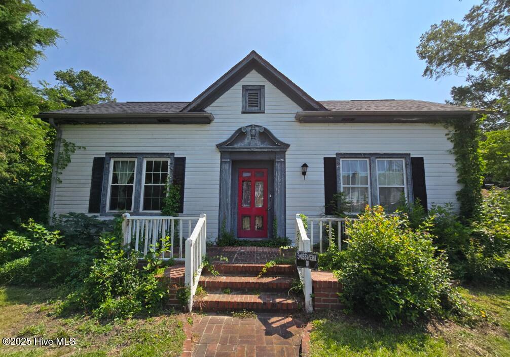 500 Vance Street Property Photo 1