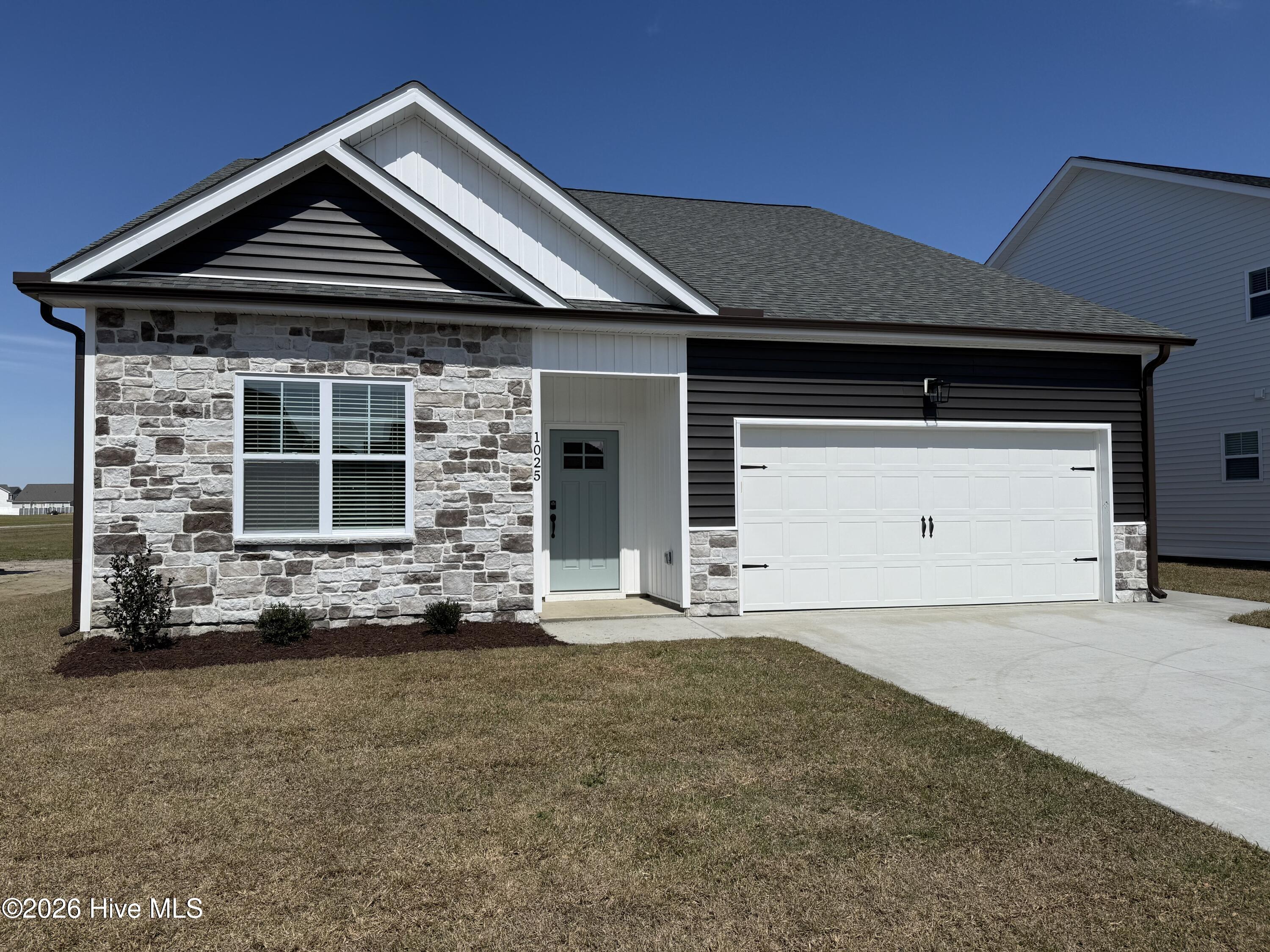 1025 Seven Iron Drive Property Photo 1