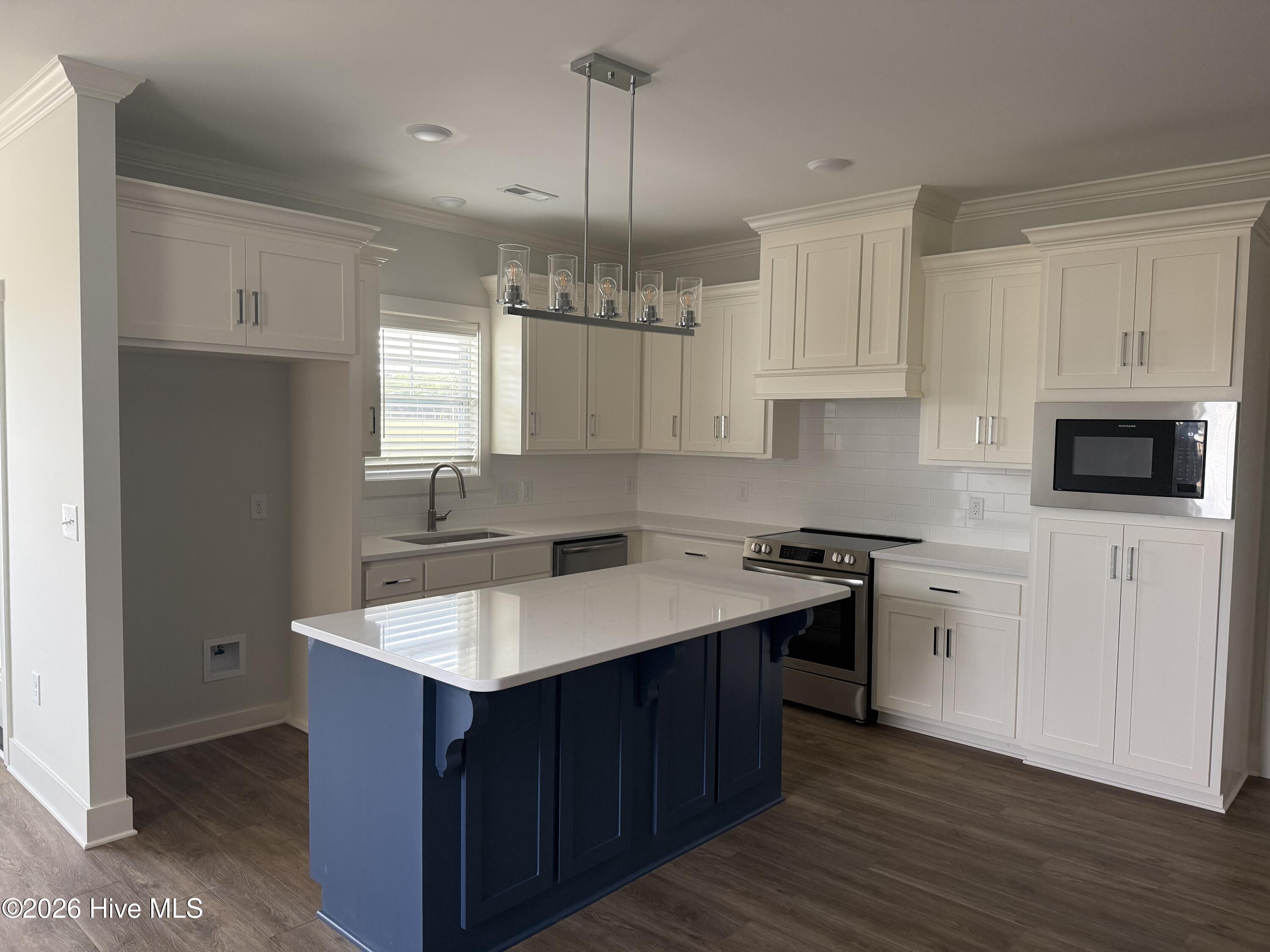 1025 Seven Iron Drive Property Photo 5