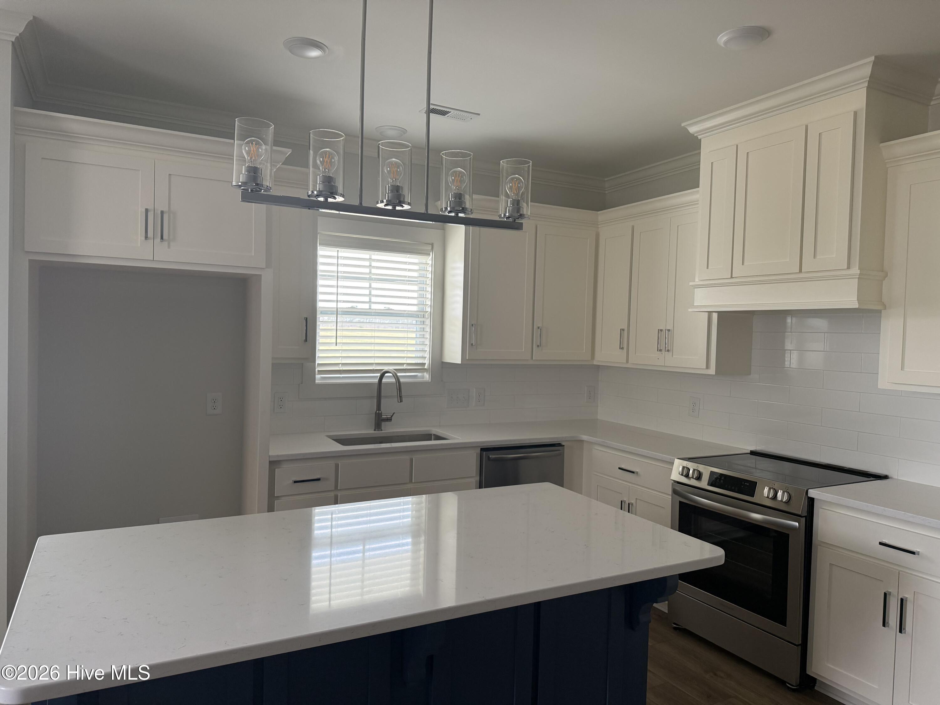 1025 Seven Iron Drive Property Photo 6