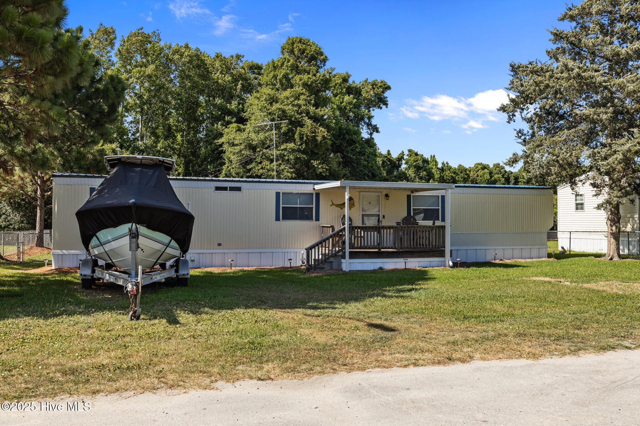 105 Ronnie Road Property Photo 3