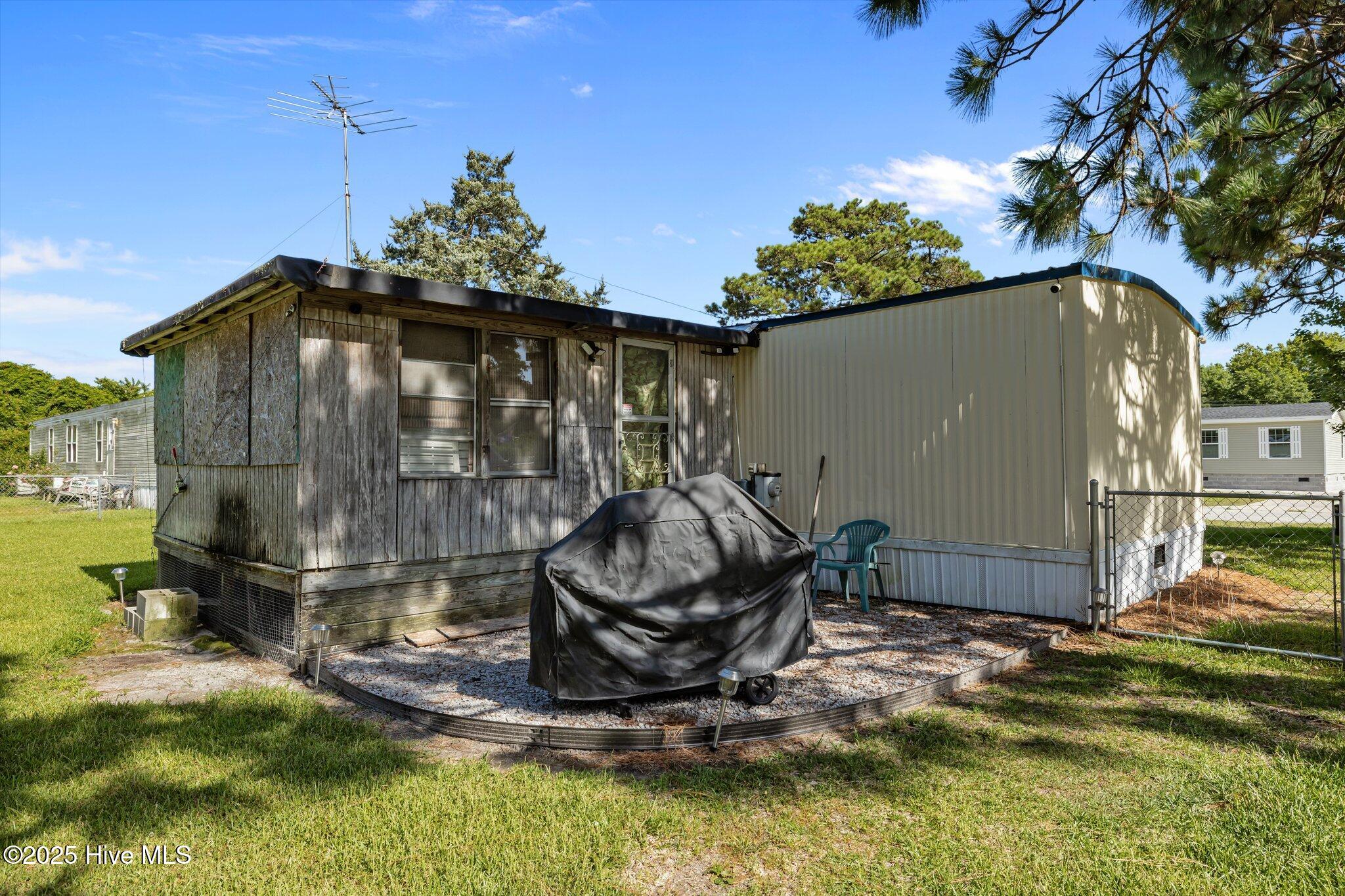 105 Ronnie Road Property Photo 32