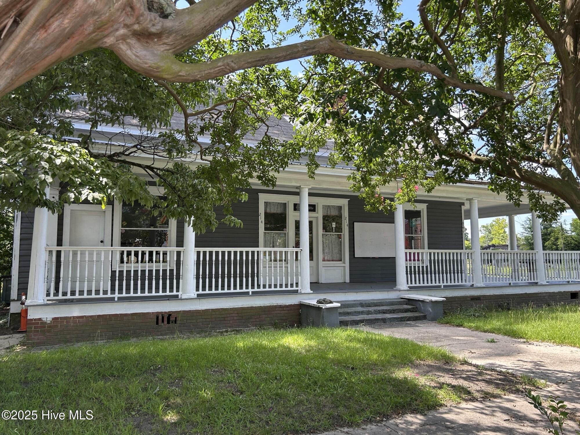 214 Mccaskill Avenue Property Photo 1