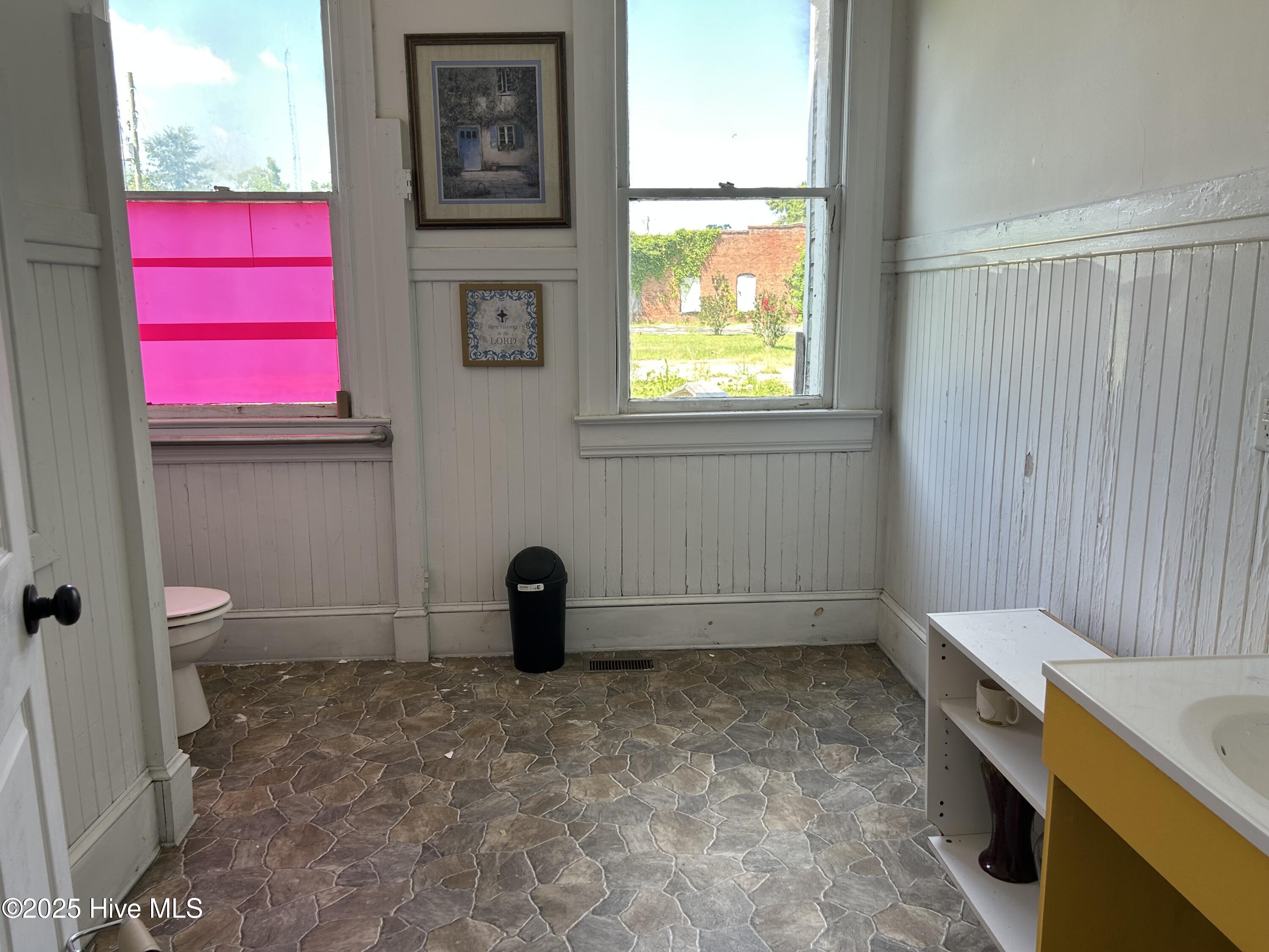 214 Mccaskill Avenue Property Photo 5