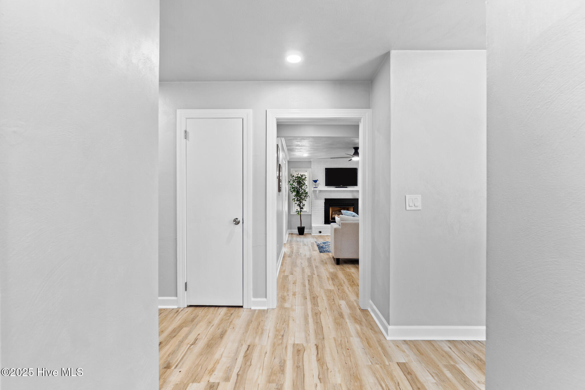 534 White Oak Road Property Photo 6