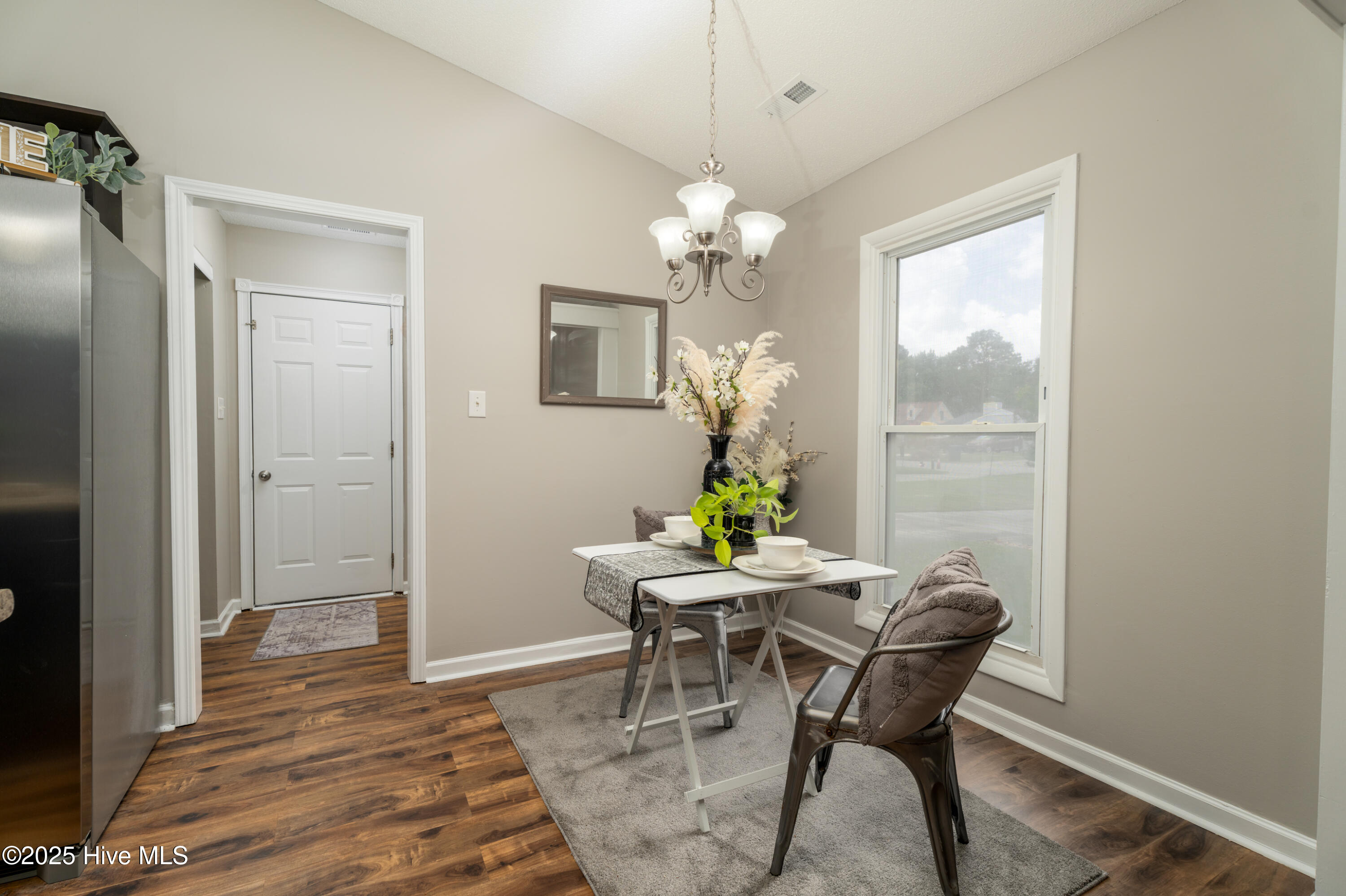 103 Woodside Court Property Photo 8