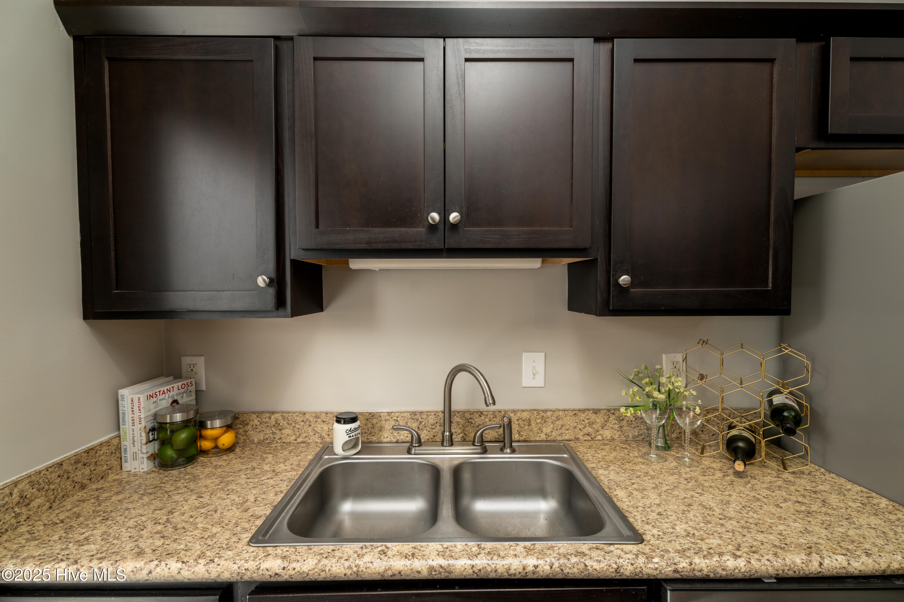 103 Woodside Court Property Photo 12