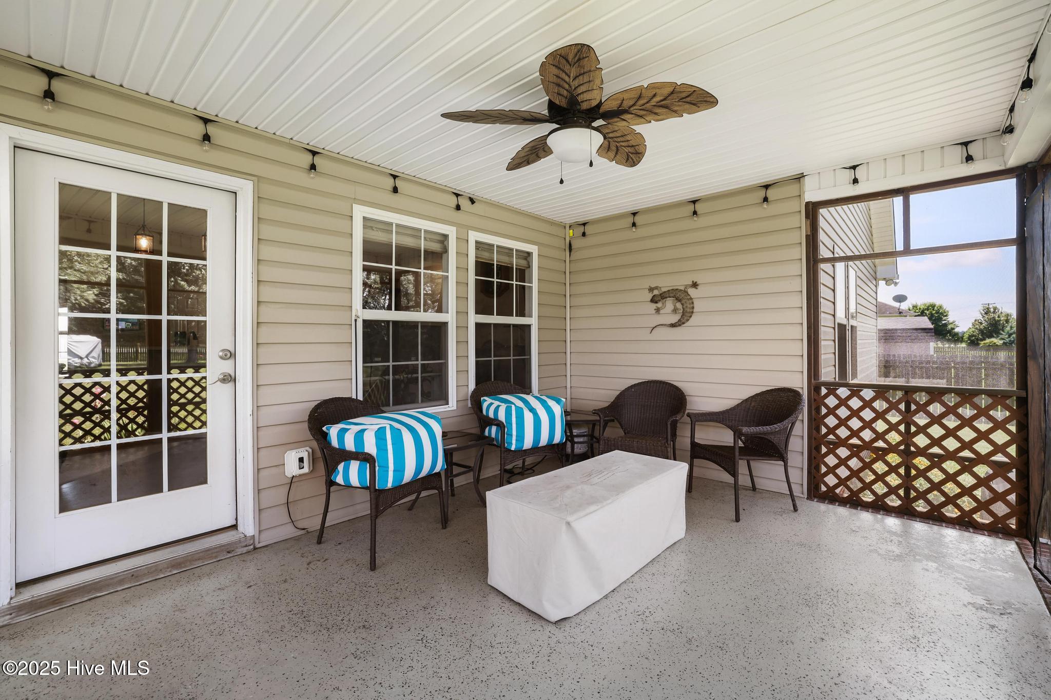 114 Climbing Vine Property Photo 34