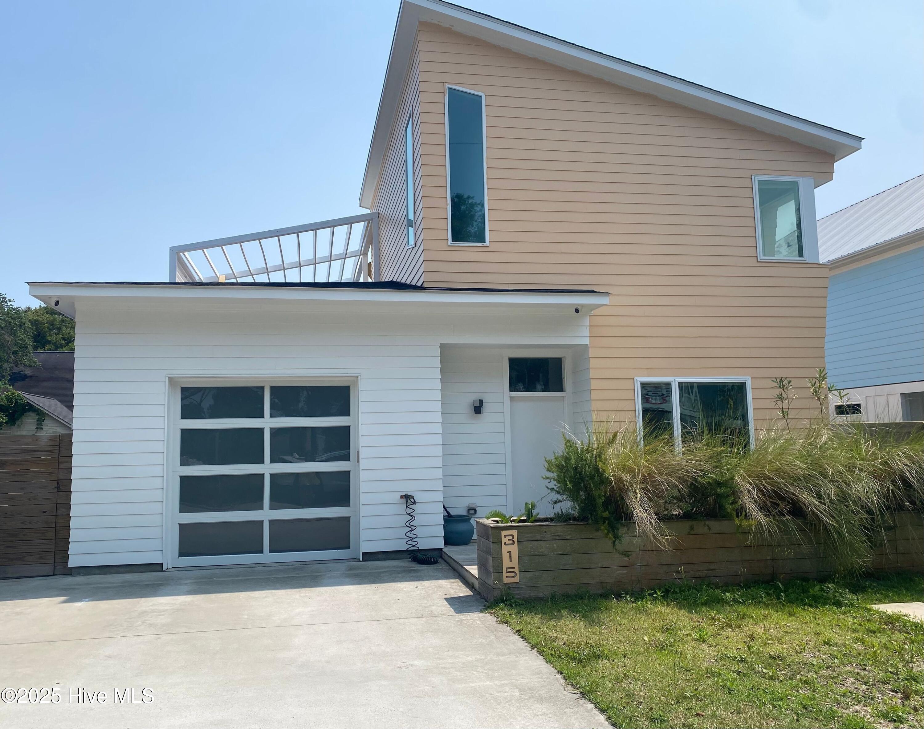 315 Goldsboro Avenue Property Photo 1