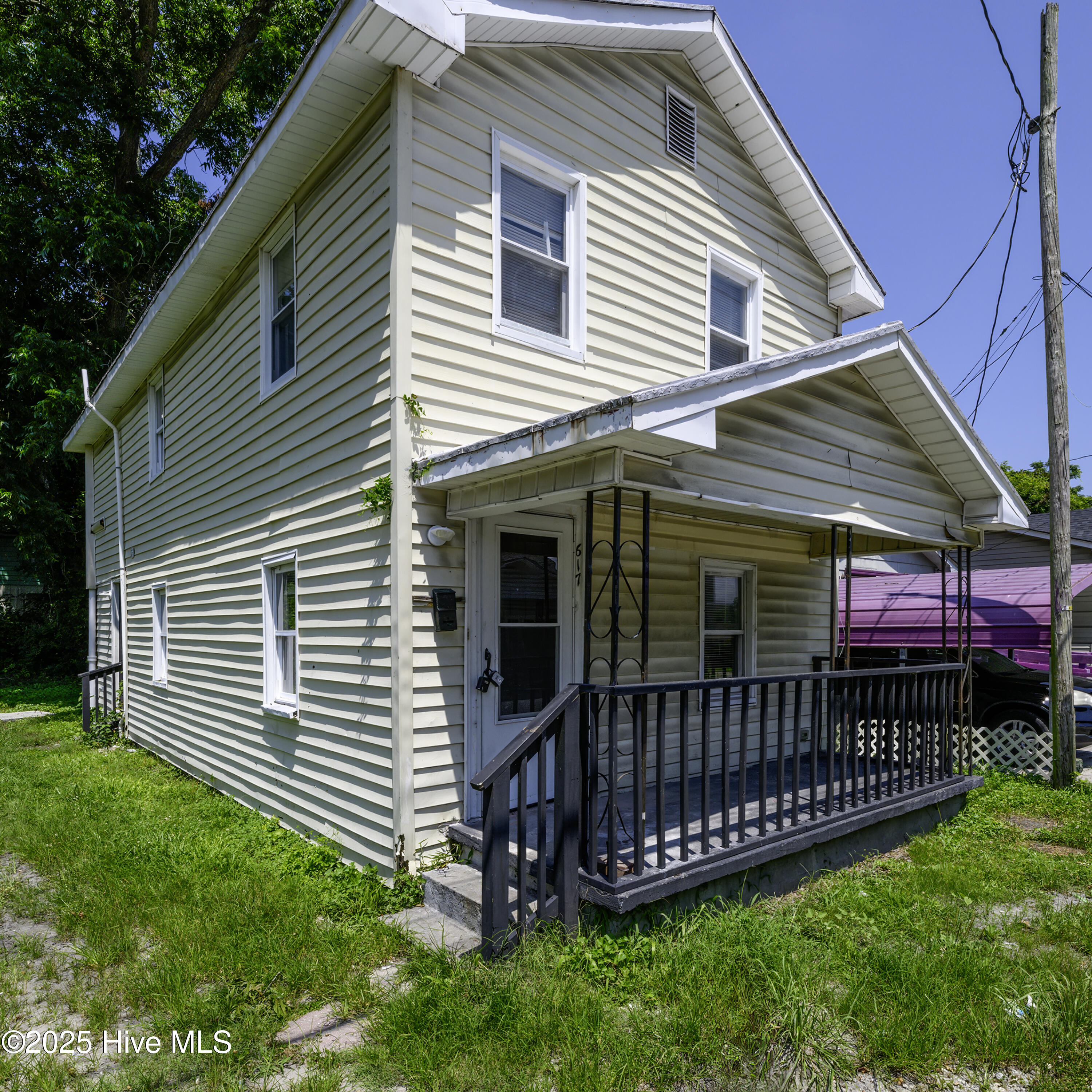 617 1st Avenue Property Photo 18