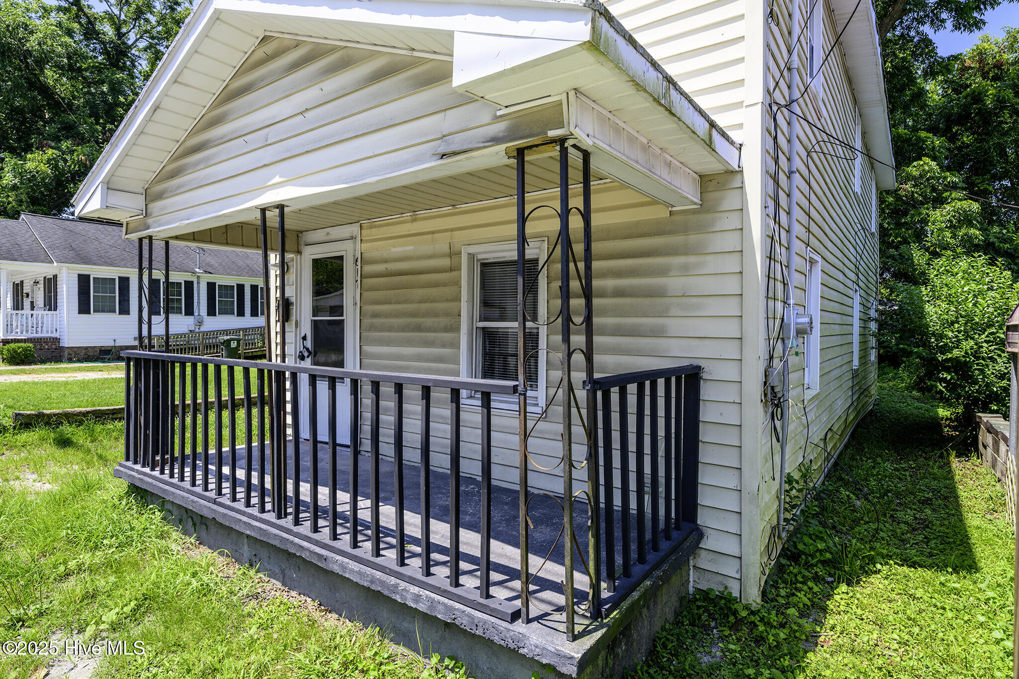 617 1st Avenue Property Photo 19