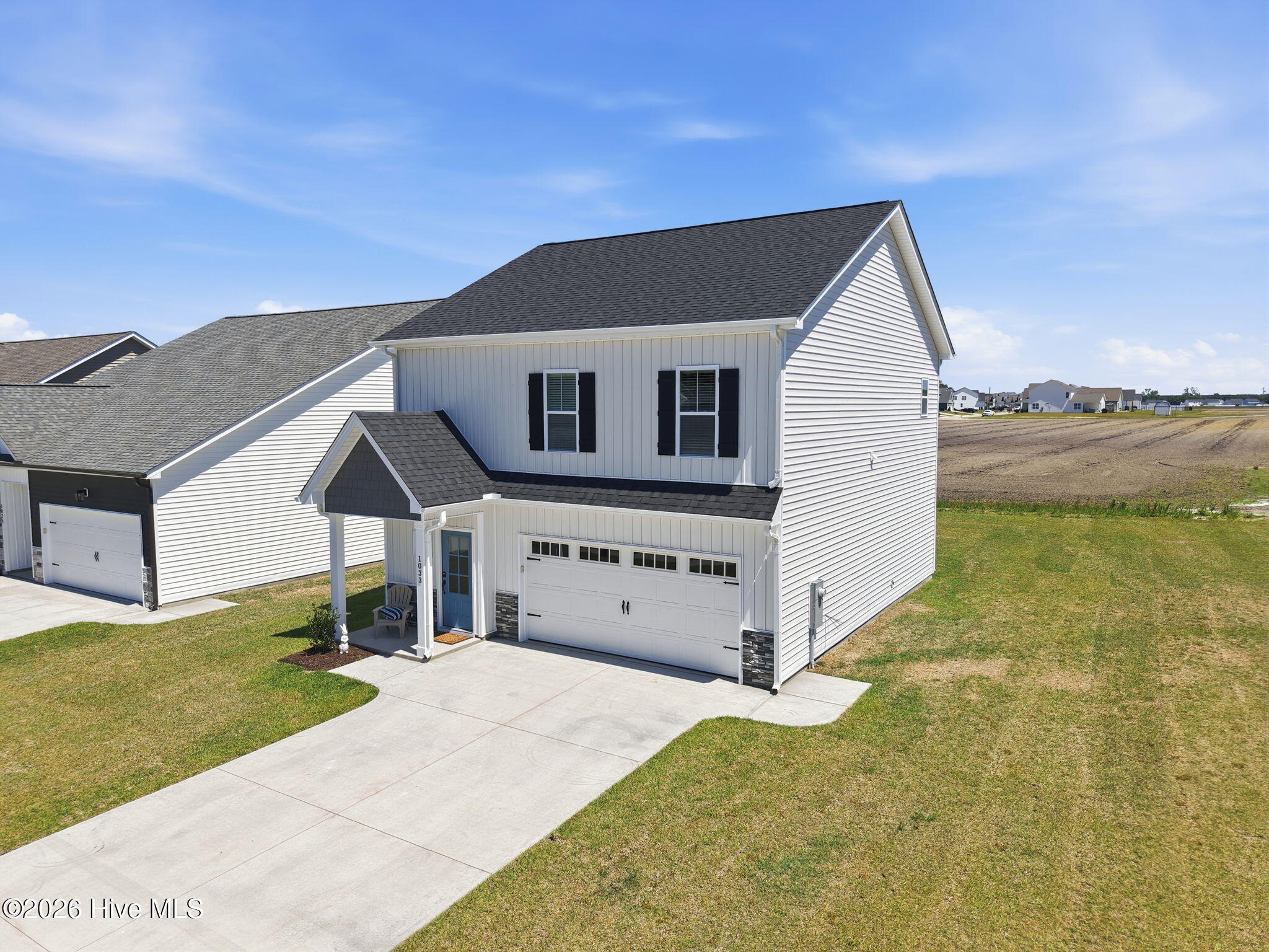 1033 Seven Iron Drive Property Photo 2
