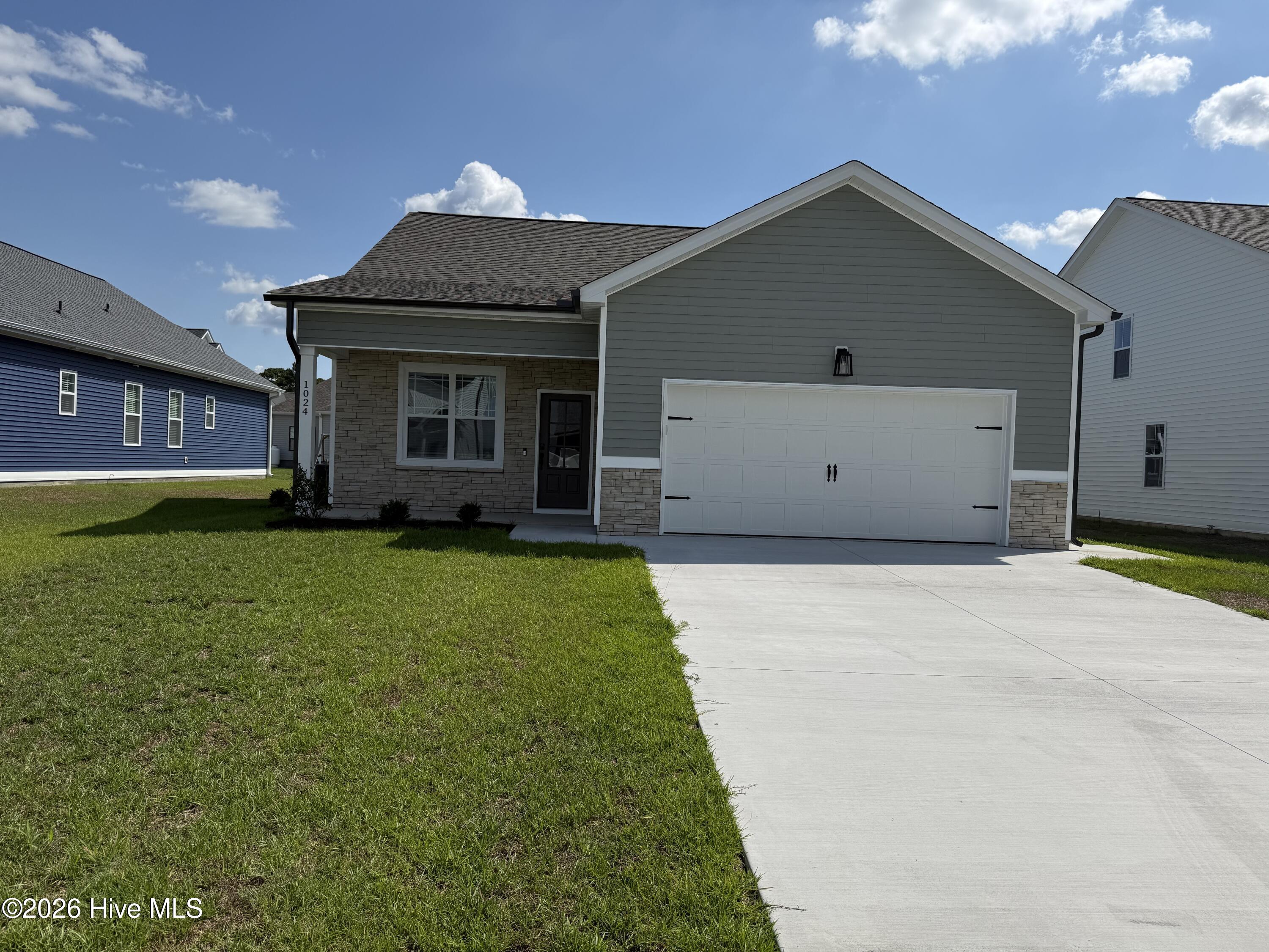 1024 Seven Iron Drive Property Photo 1