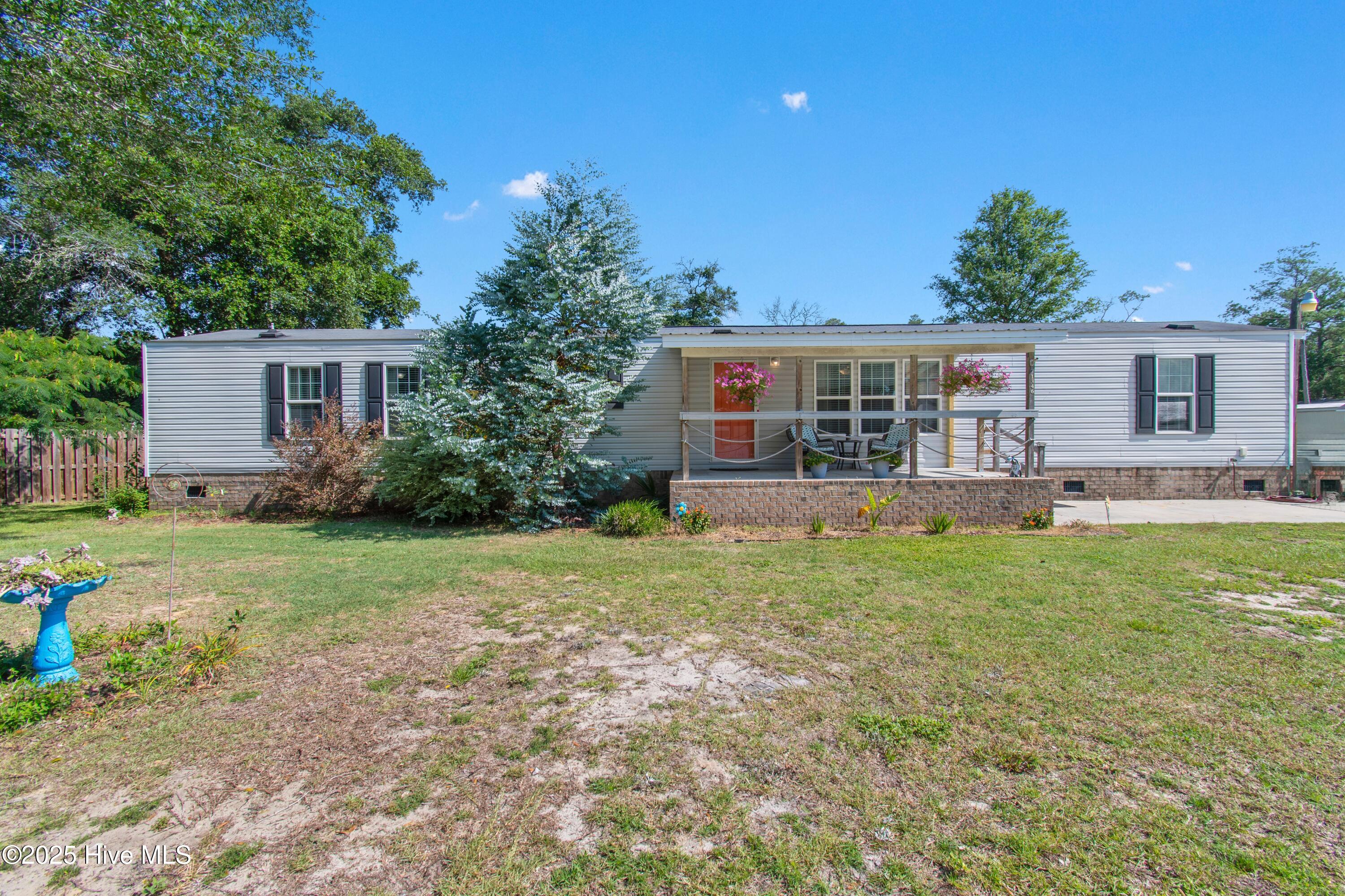 1346 Carlisle Street Property Photo 2