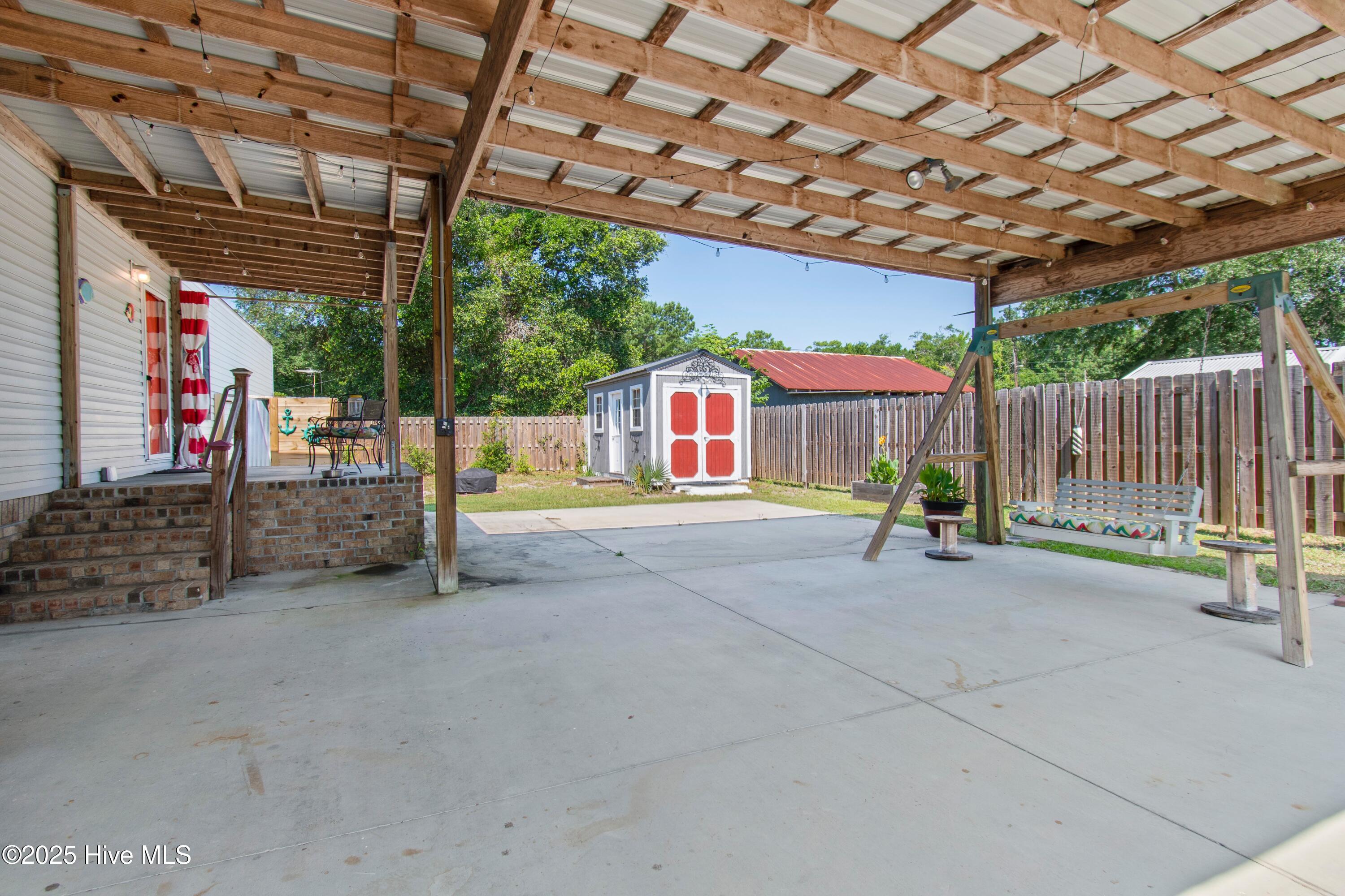 1346 Carlisle Street Property Photo 20