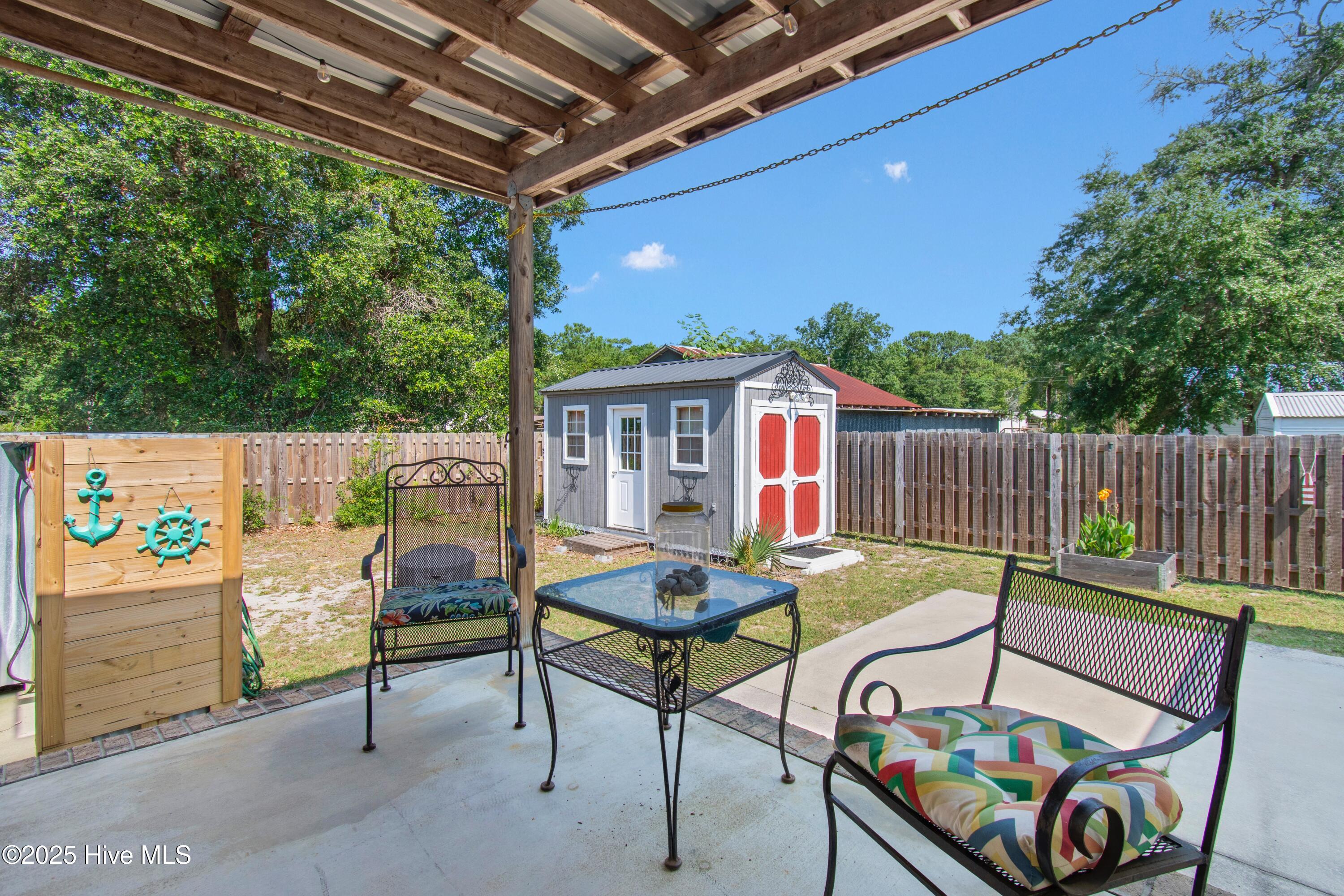 1346 Carlisle Street Property Photo 22