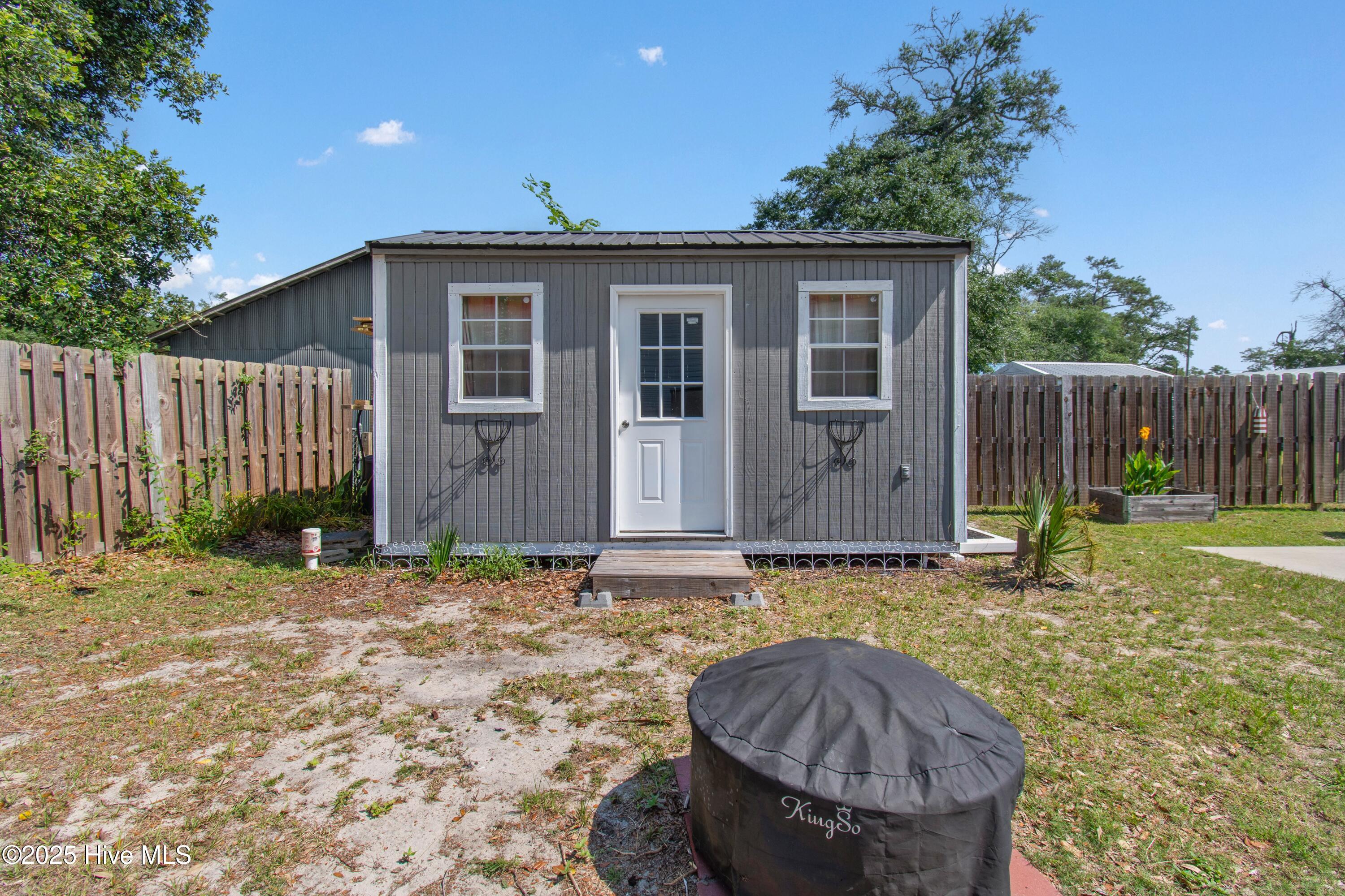 1346 Carlisle Street Property Photo 25