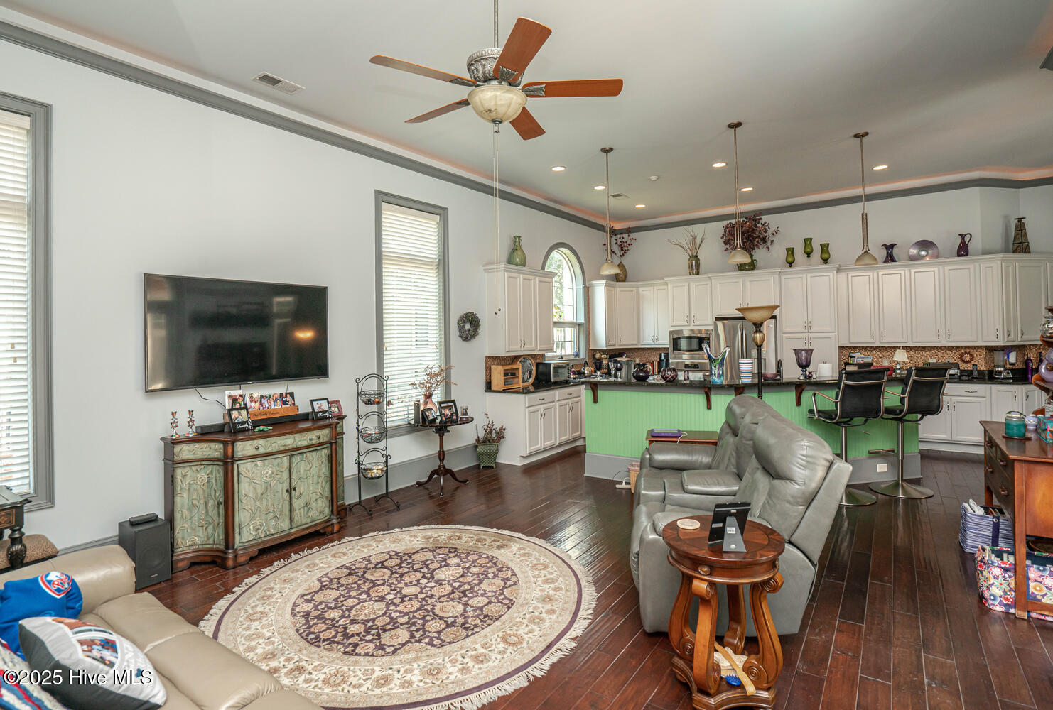 6601 Annesbrook Place Property Photo 17