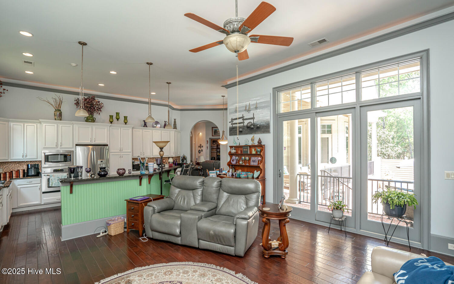 6601 Annesbrook Place Property Photo 18