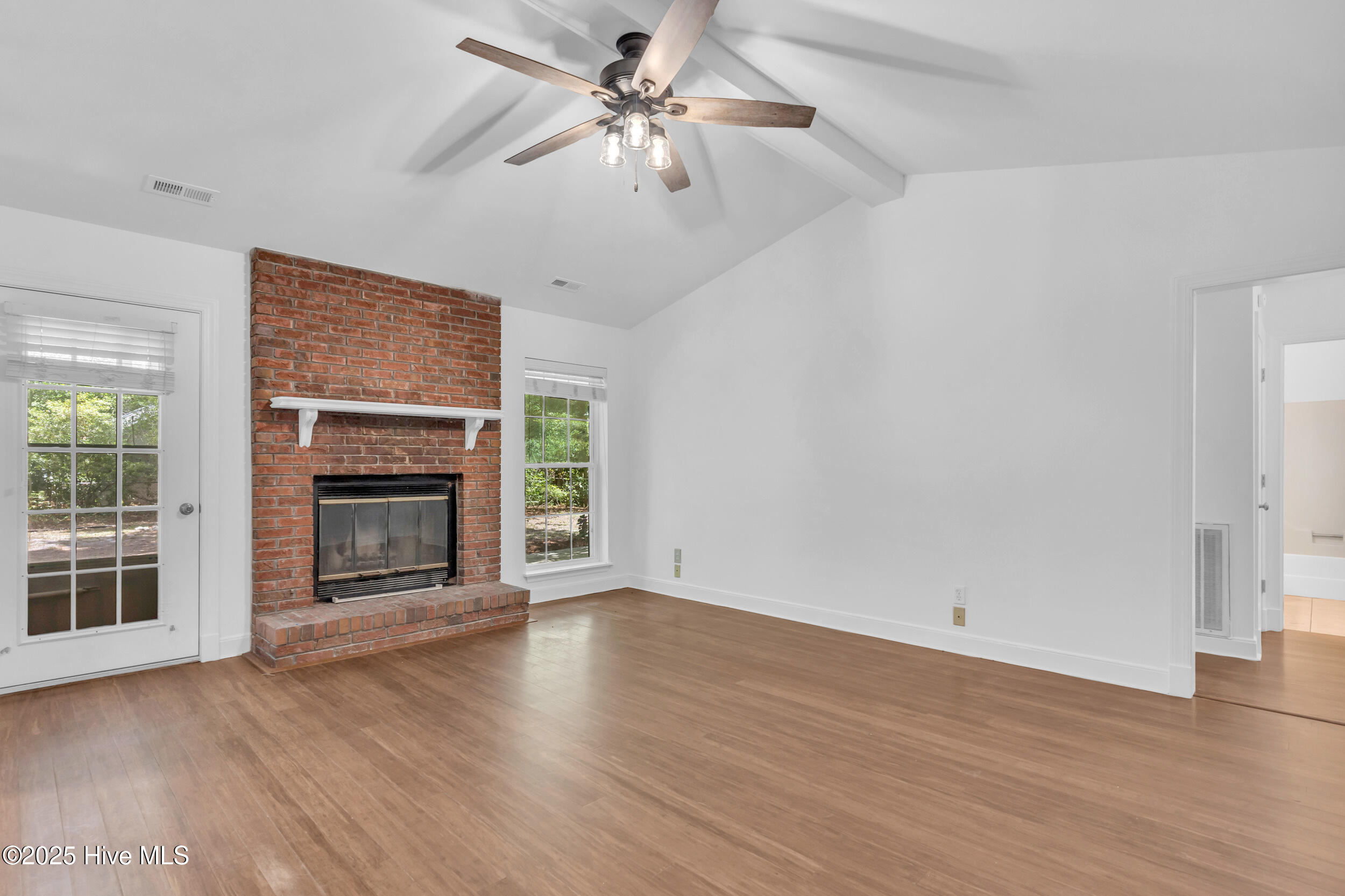 5449 Duck Hawk Court Property Photo 9