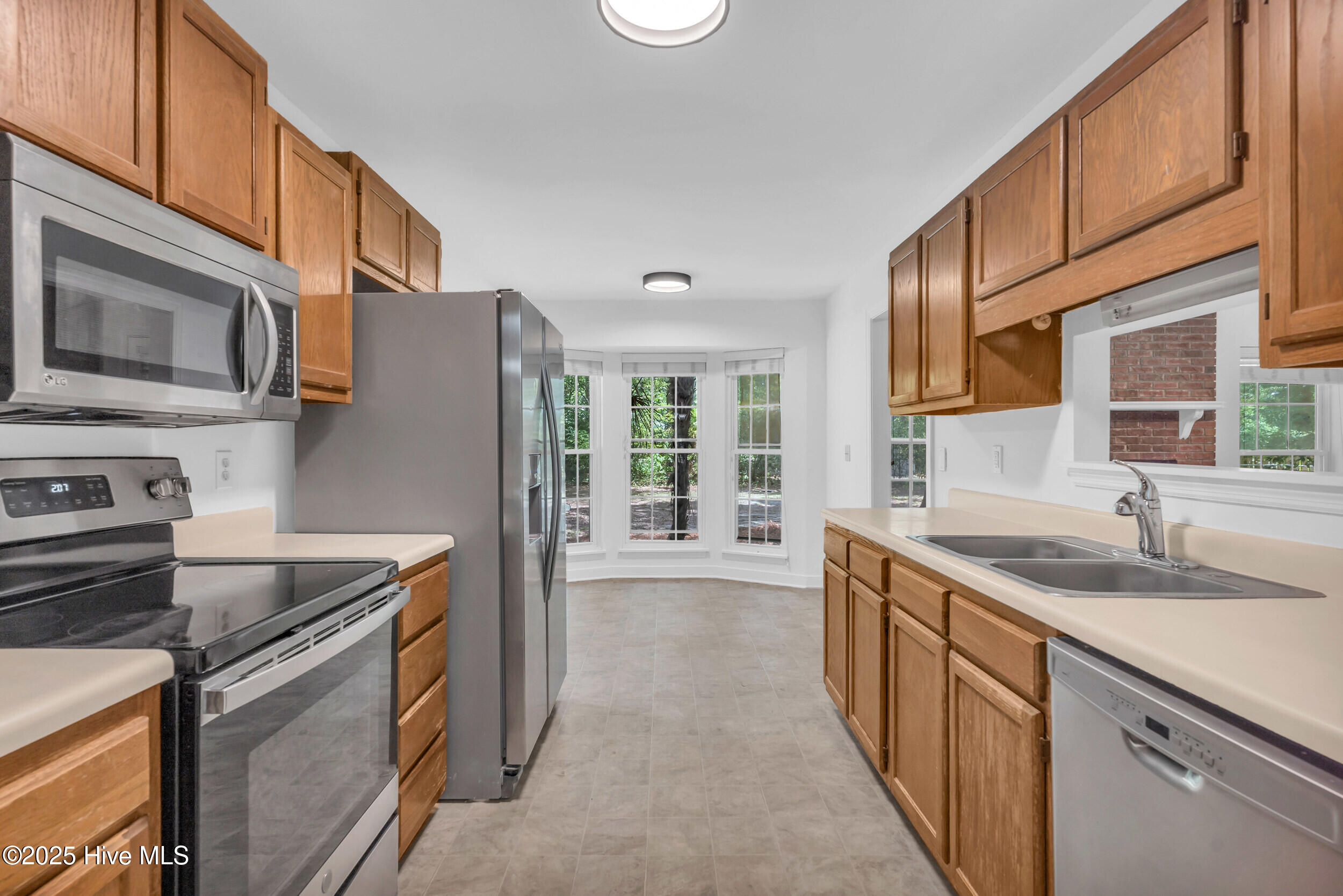 5449 Duck Hawk Court Property Photo 11