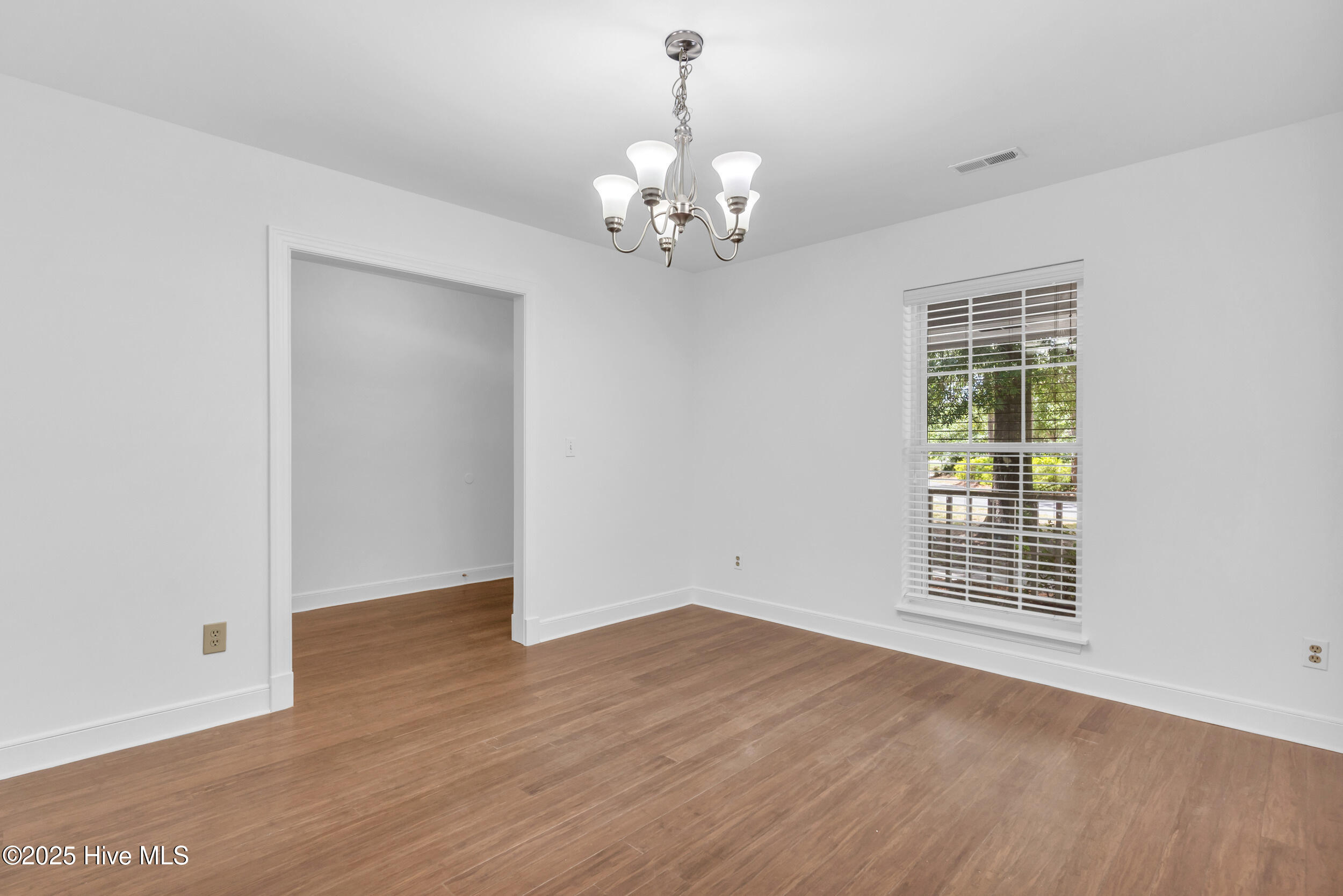 5449 Duck Hawk Court Property Photo 15