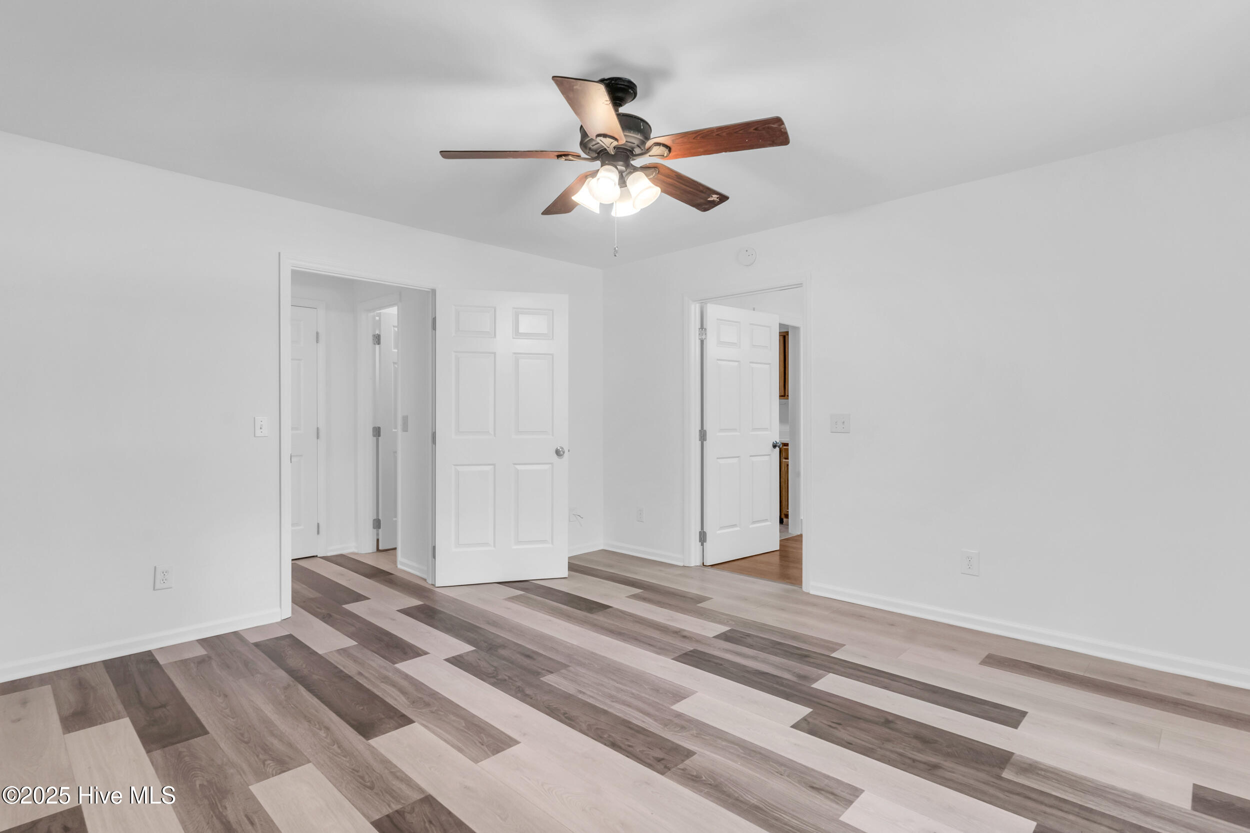 5449 Duck Hawk Court Property Photo 30