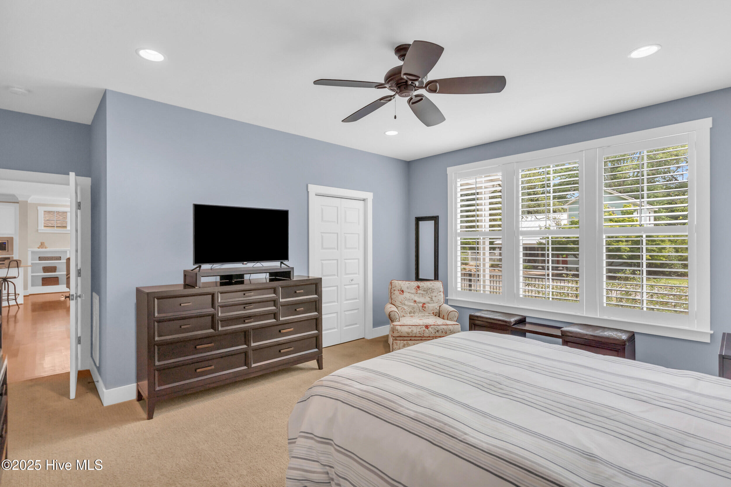 311 College Street Property Photo 20