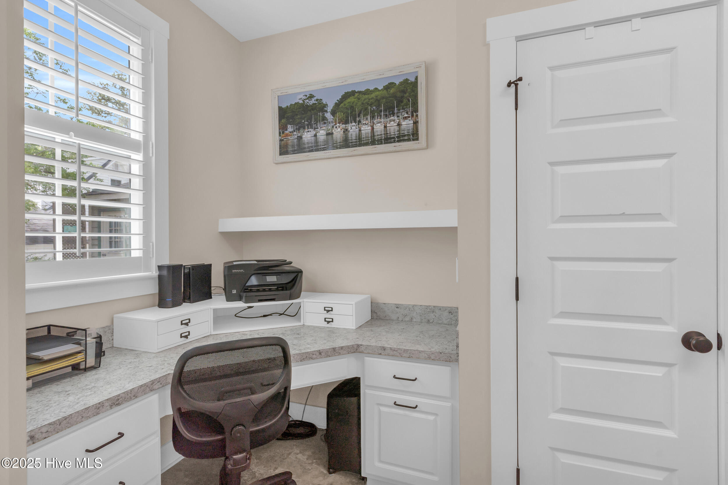 311 College Street Property Photo 31