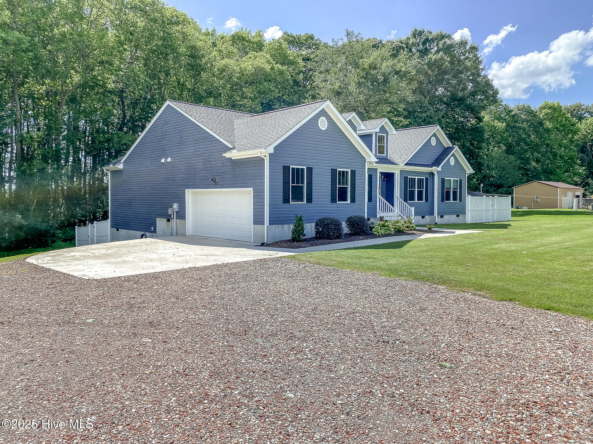917 Nc Hwy 343 Property Photo 3
