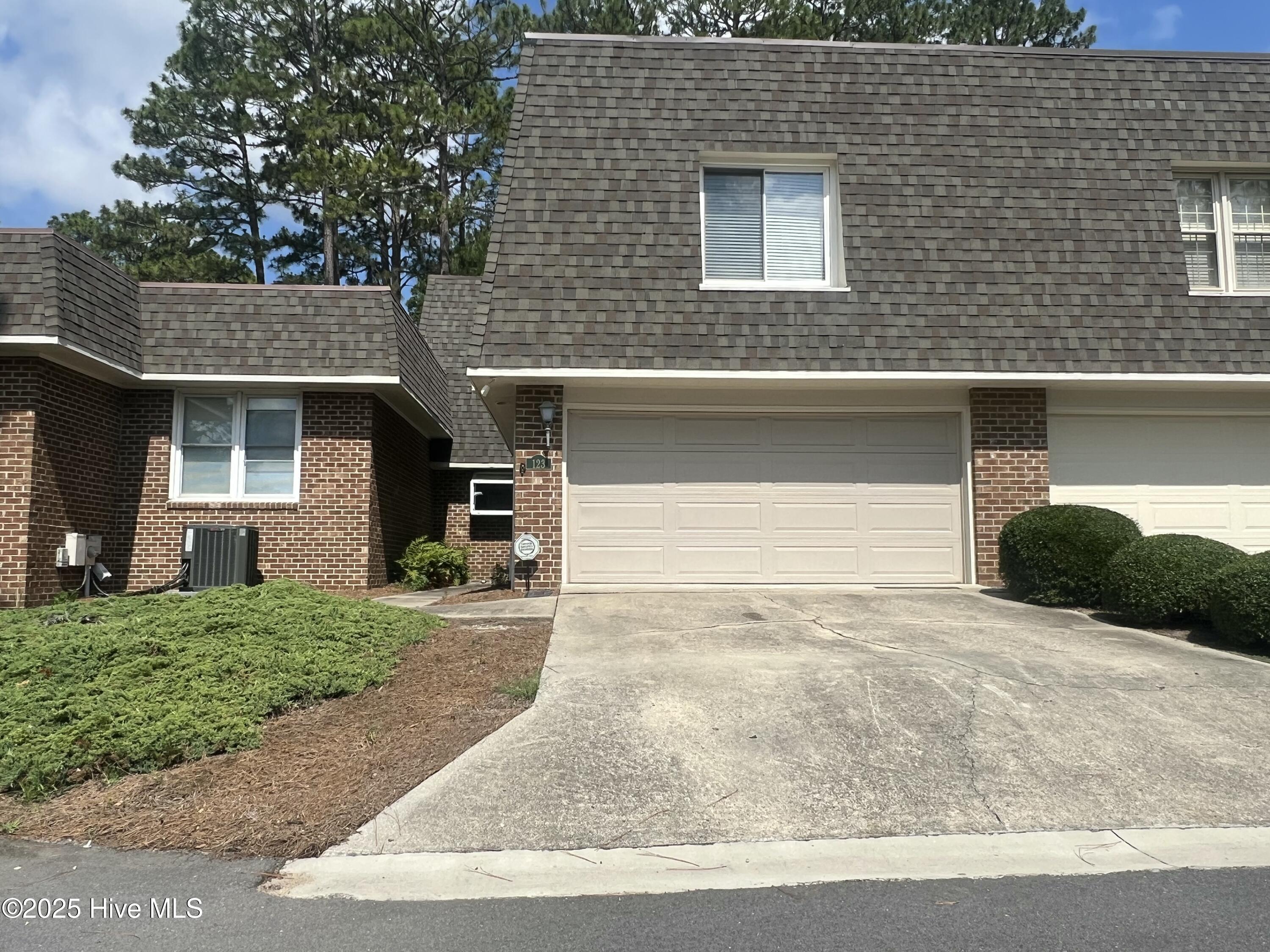 123 Racquet Lane