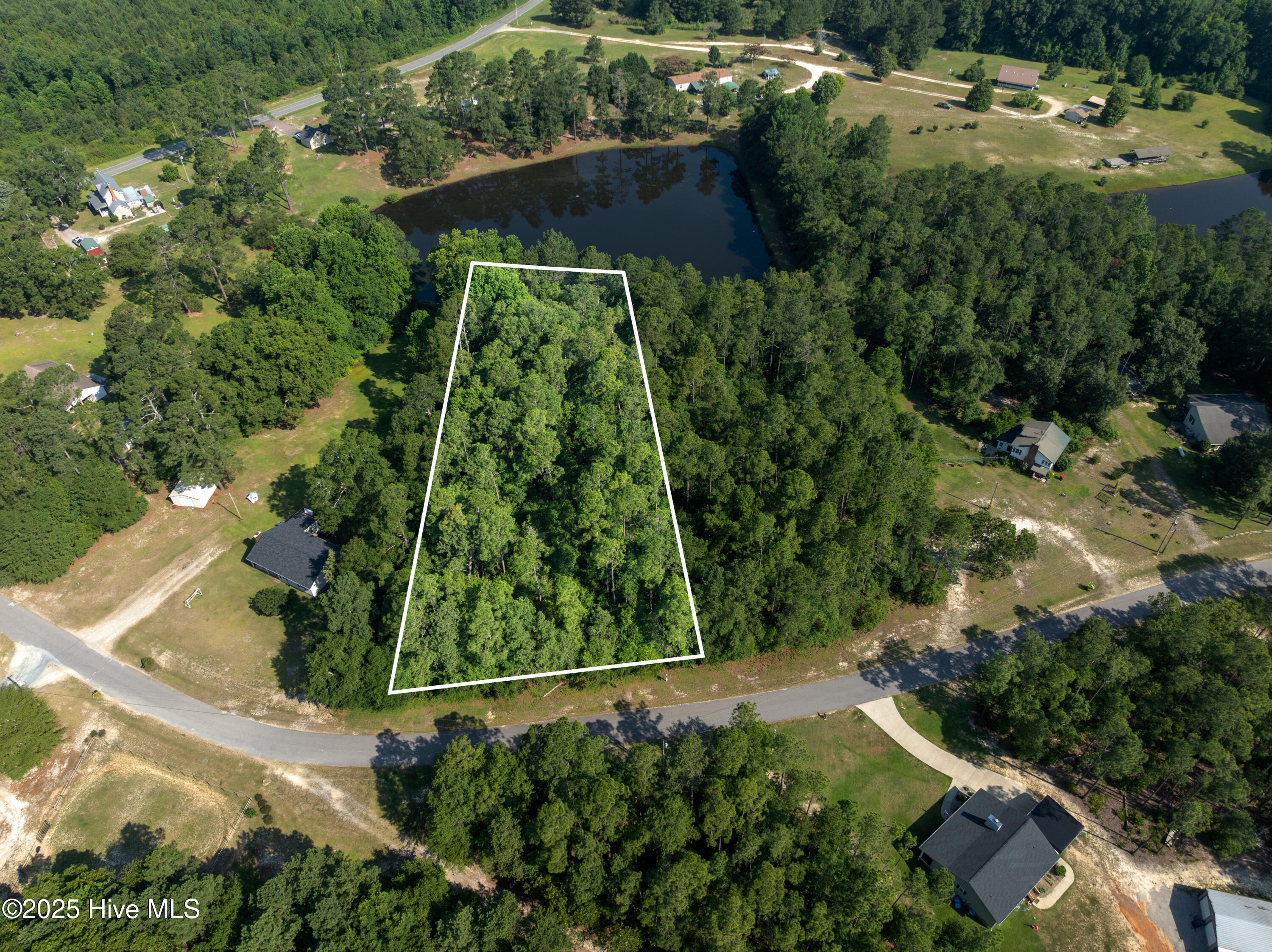 8 8 Country Lane Property Photo 1