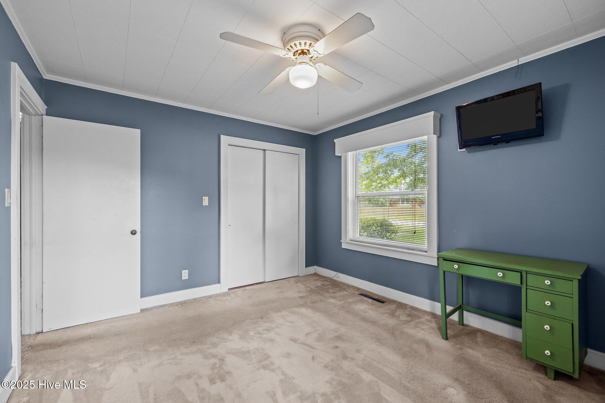 208 Fairview Drive Property Photo 7