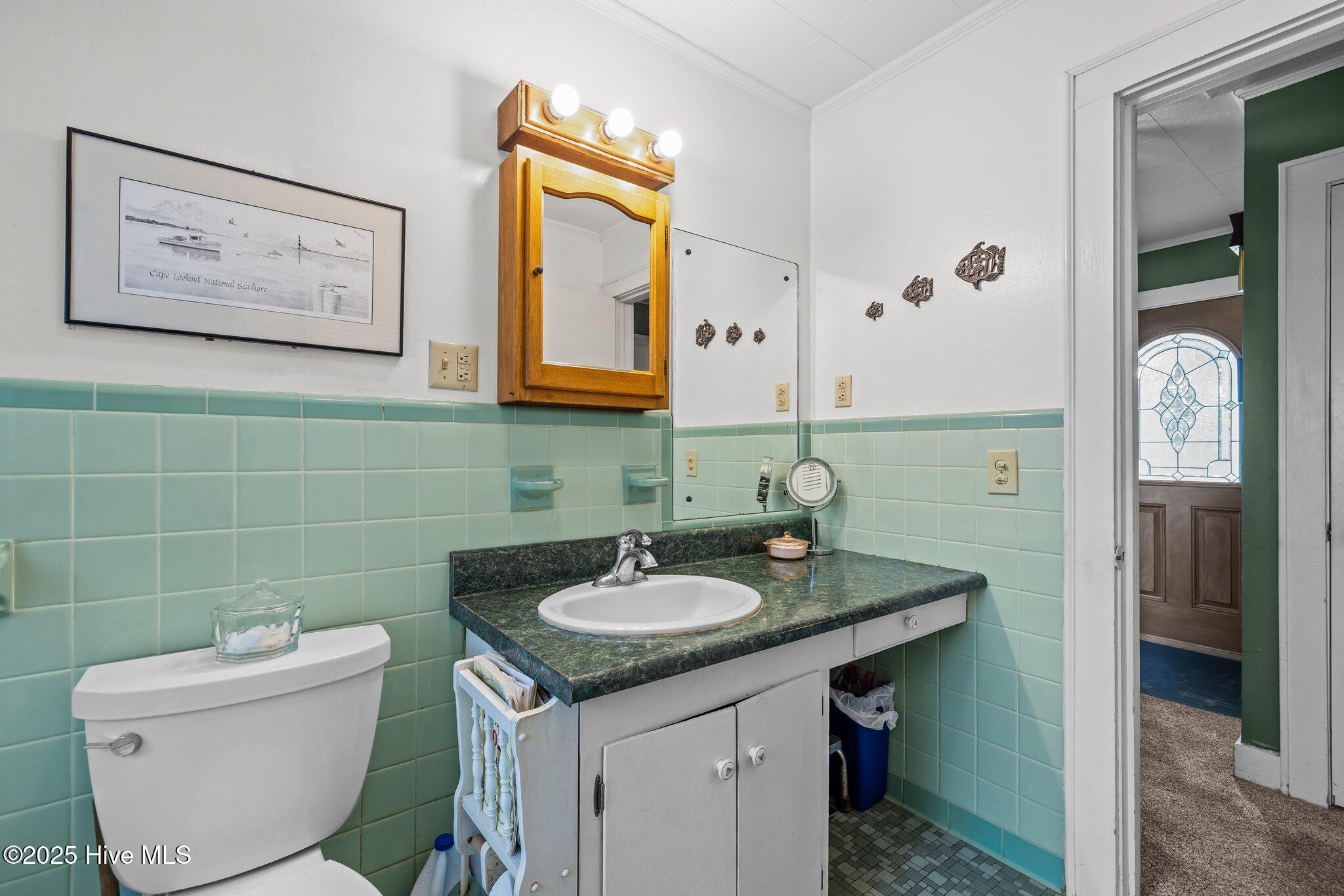 208 Fairview Drive Property Photo 10