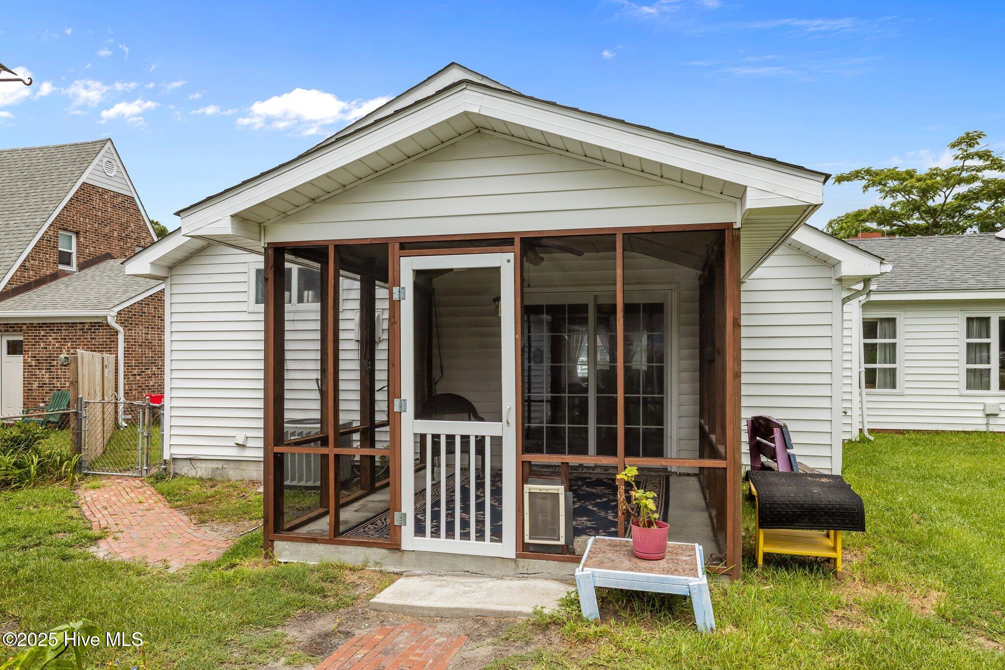 208 Fairview Drive Property Photo 31