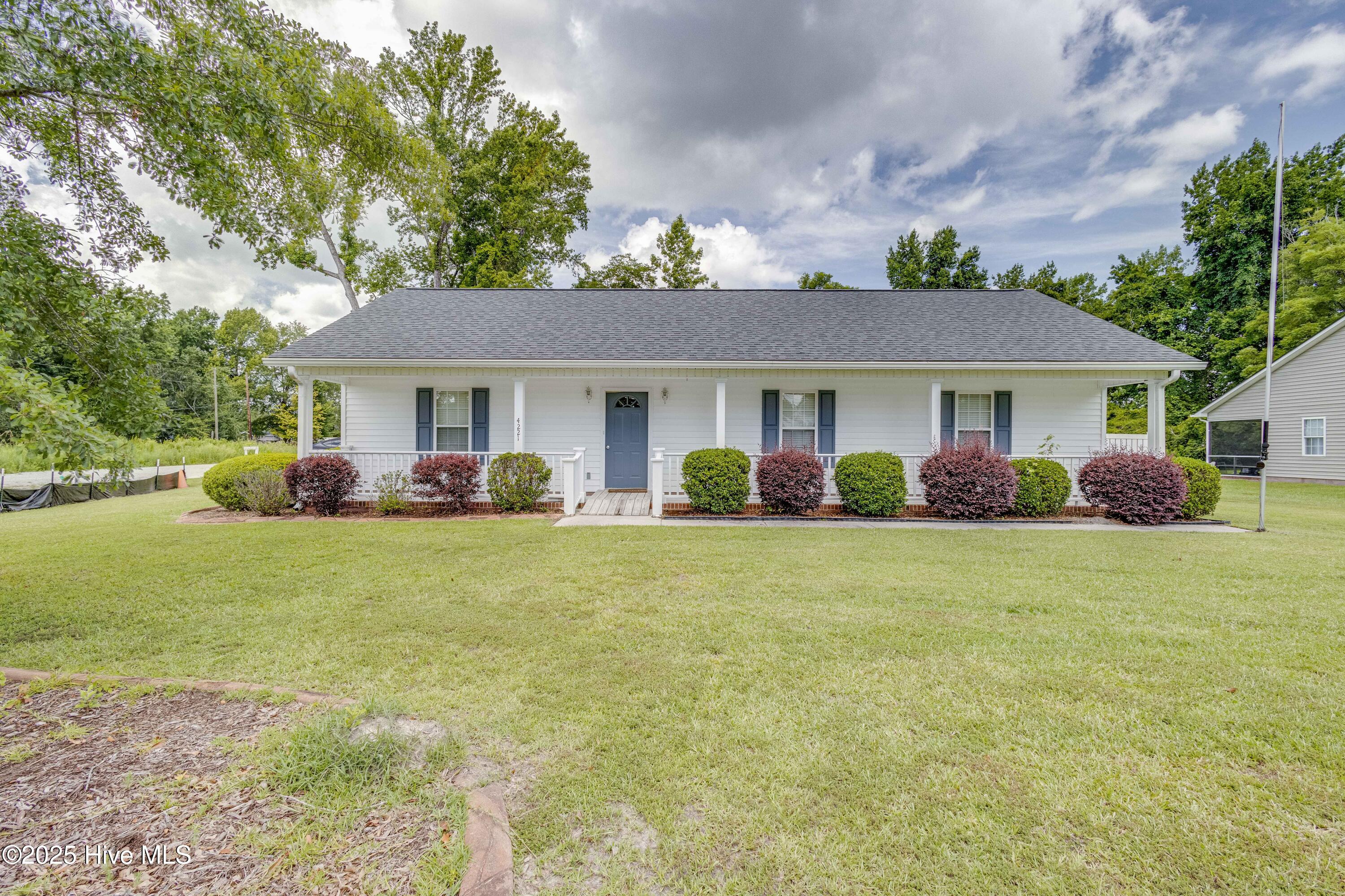 4221 Old Cherry Point Road Property Photo 6