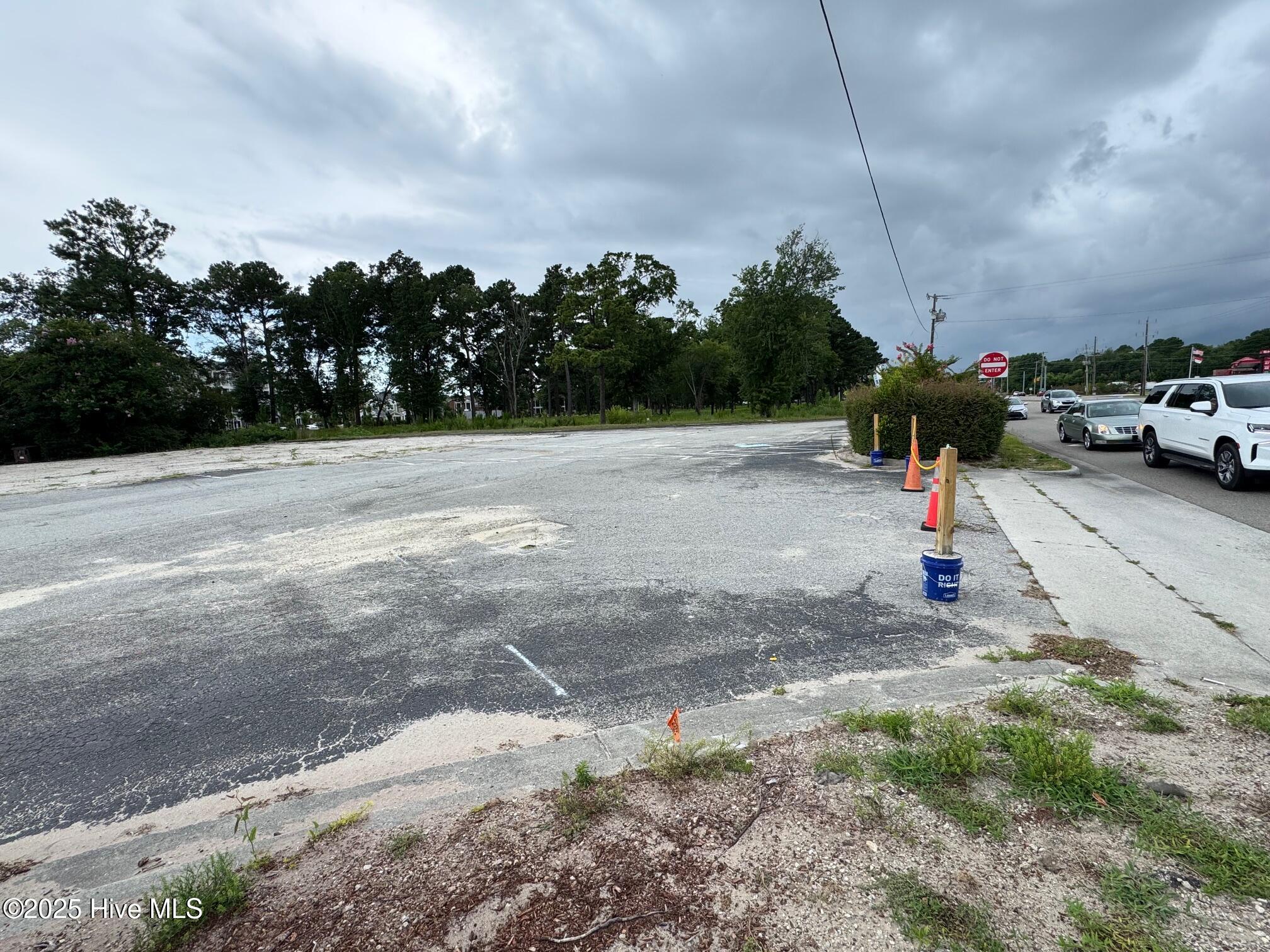 2726 Shipyard Boulevard Property Photo 1