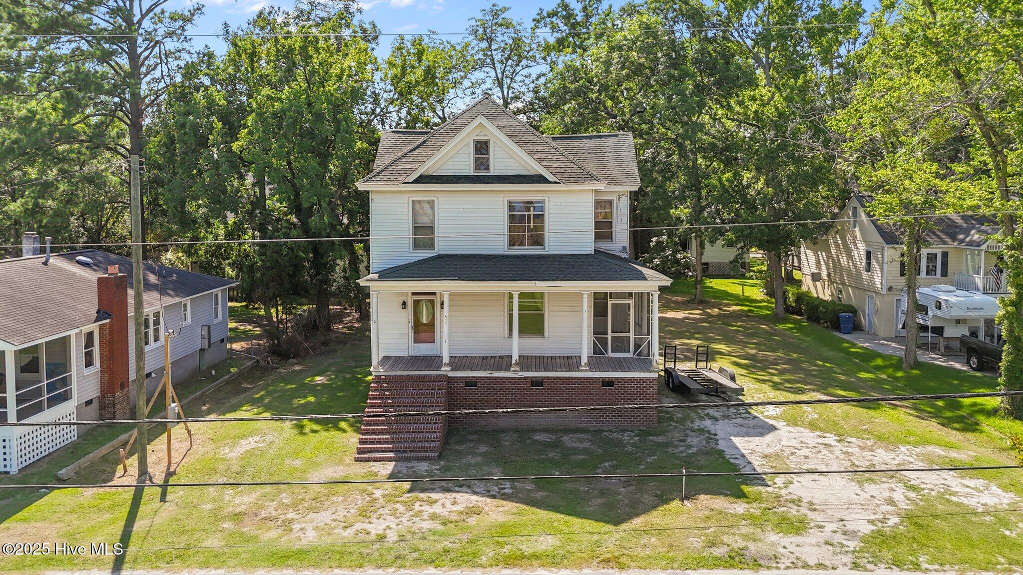 357 Tooley Street Property Photo 14