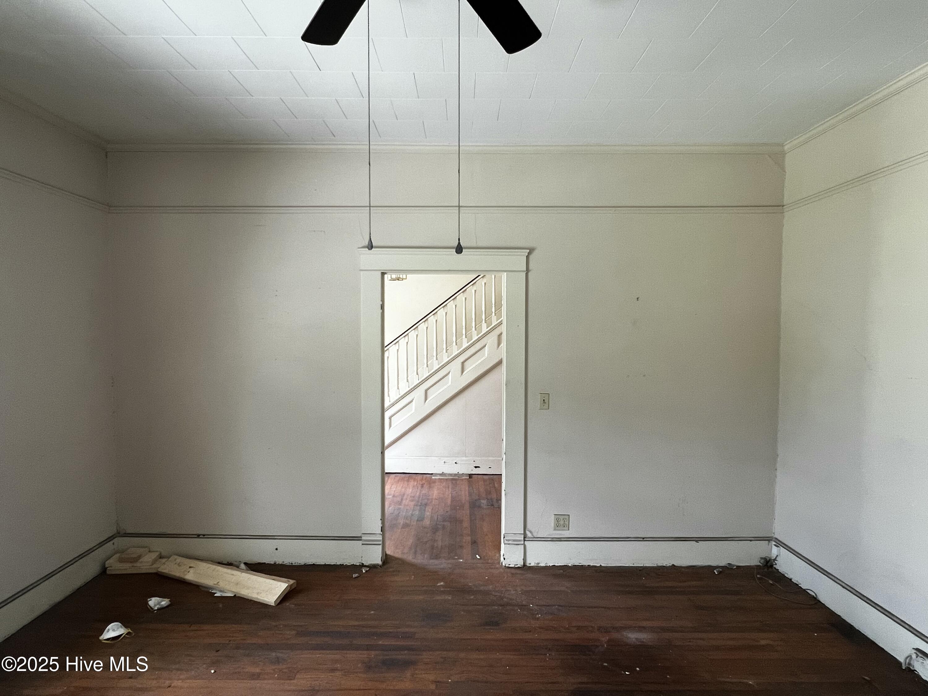 357 Tooley Street Property Photo 28
