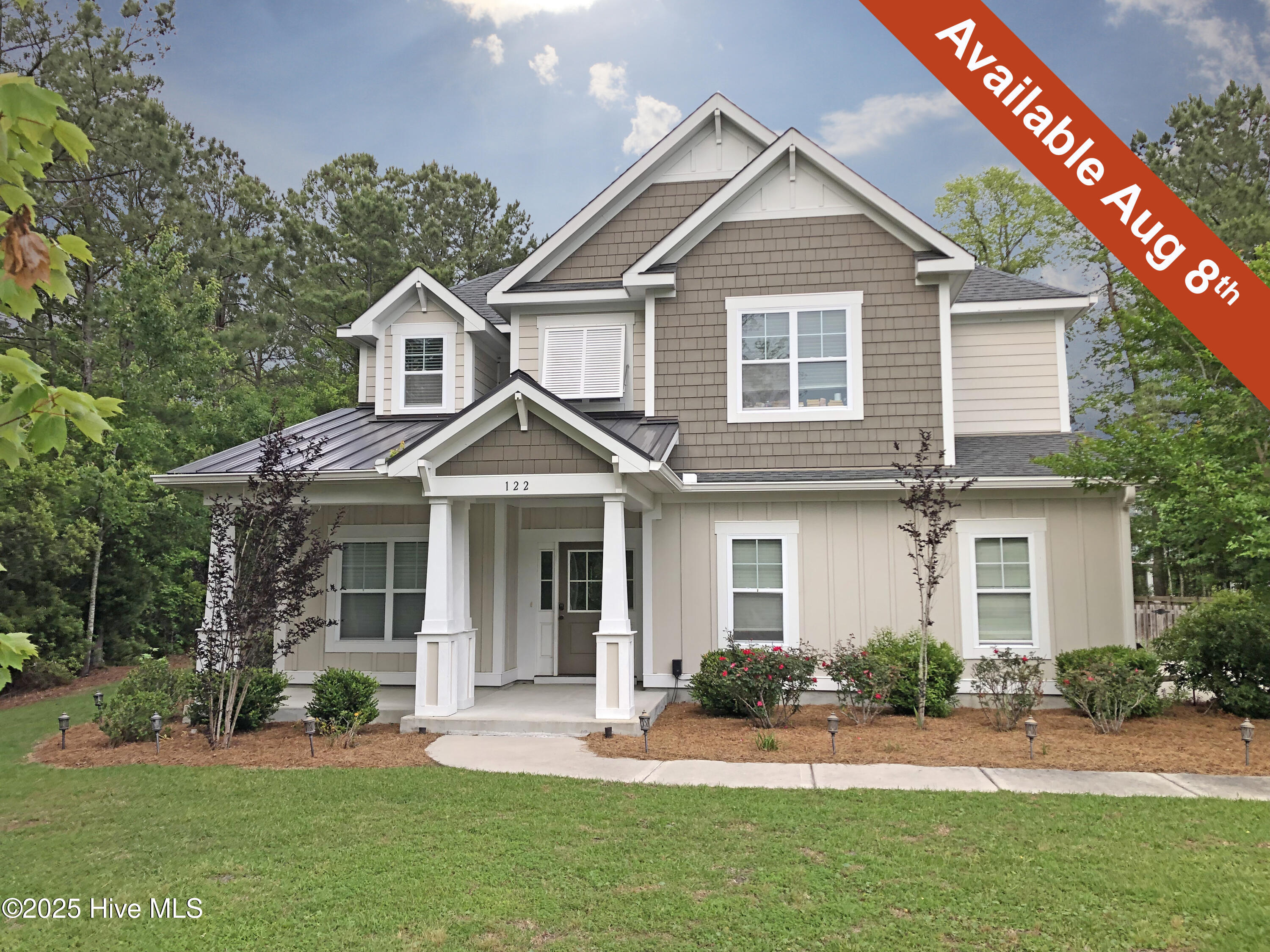 122 Saltwater Landing Drive Property Photo 1