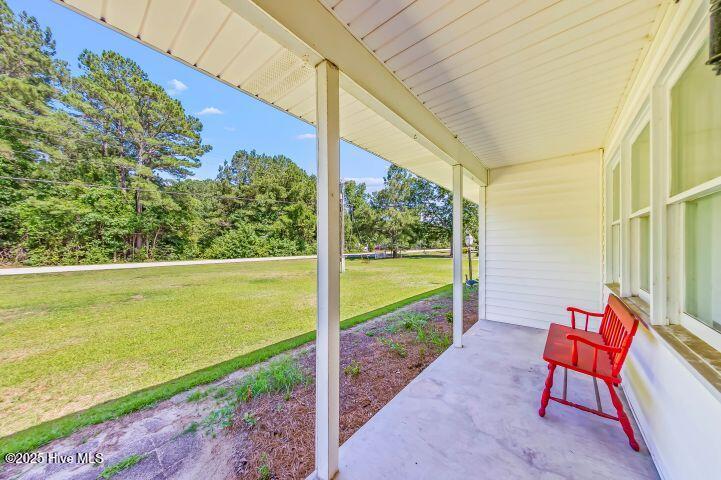1738 Nc 306 Highway Property Photo 11