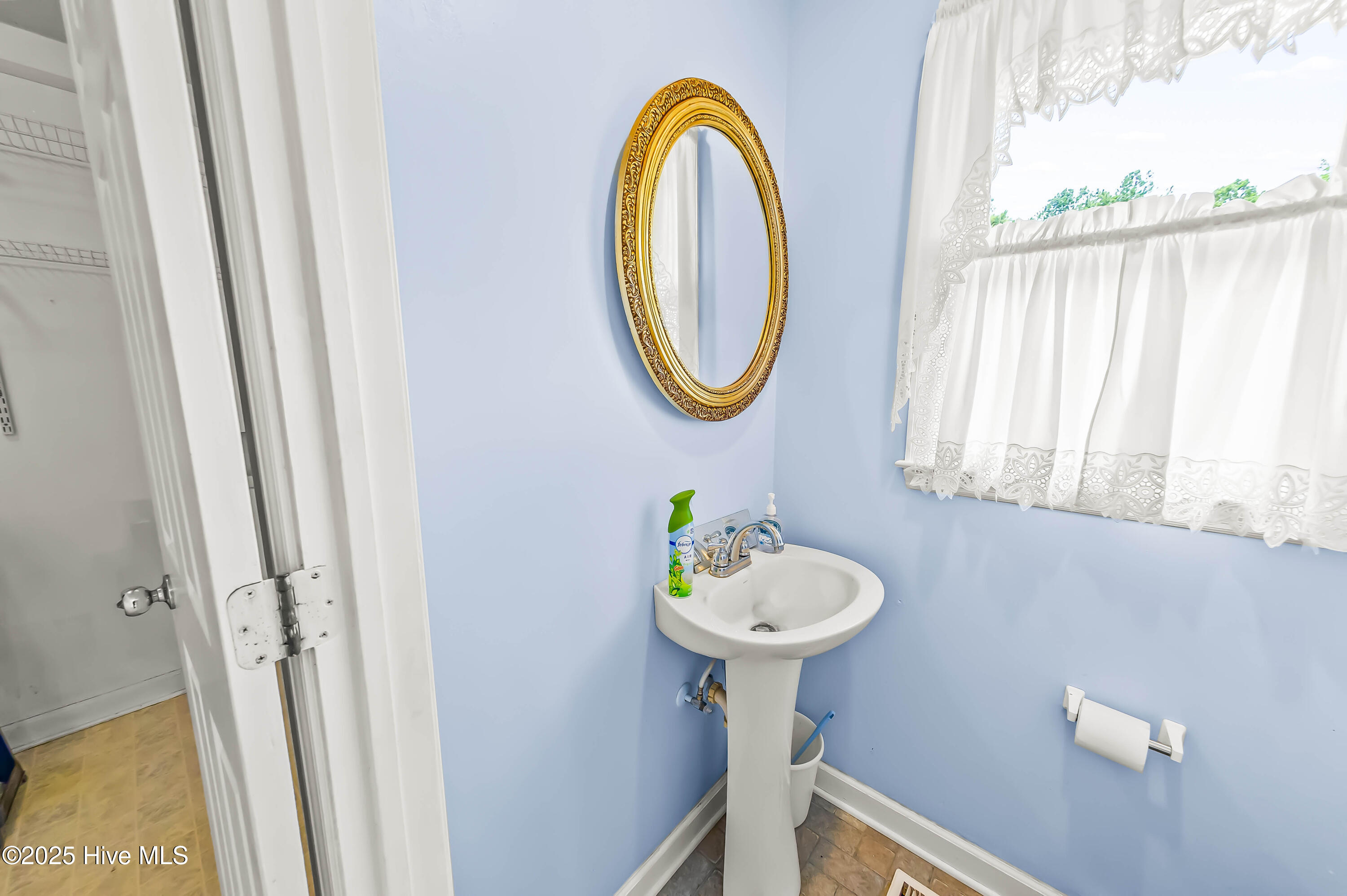 1738 Nc 306 Highway Property Photo 47