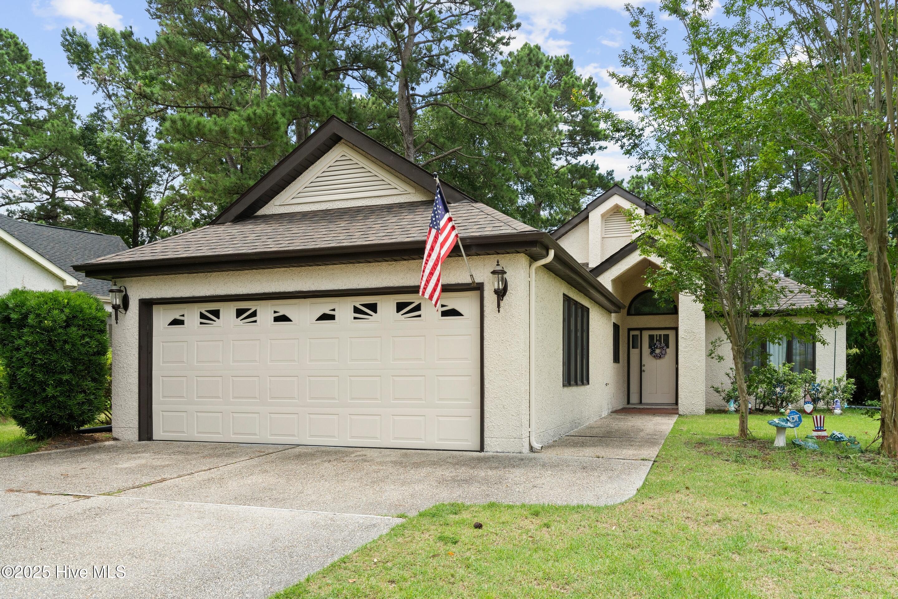 104 Rollingwood Circle Property Photo 2