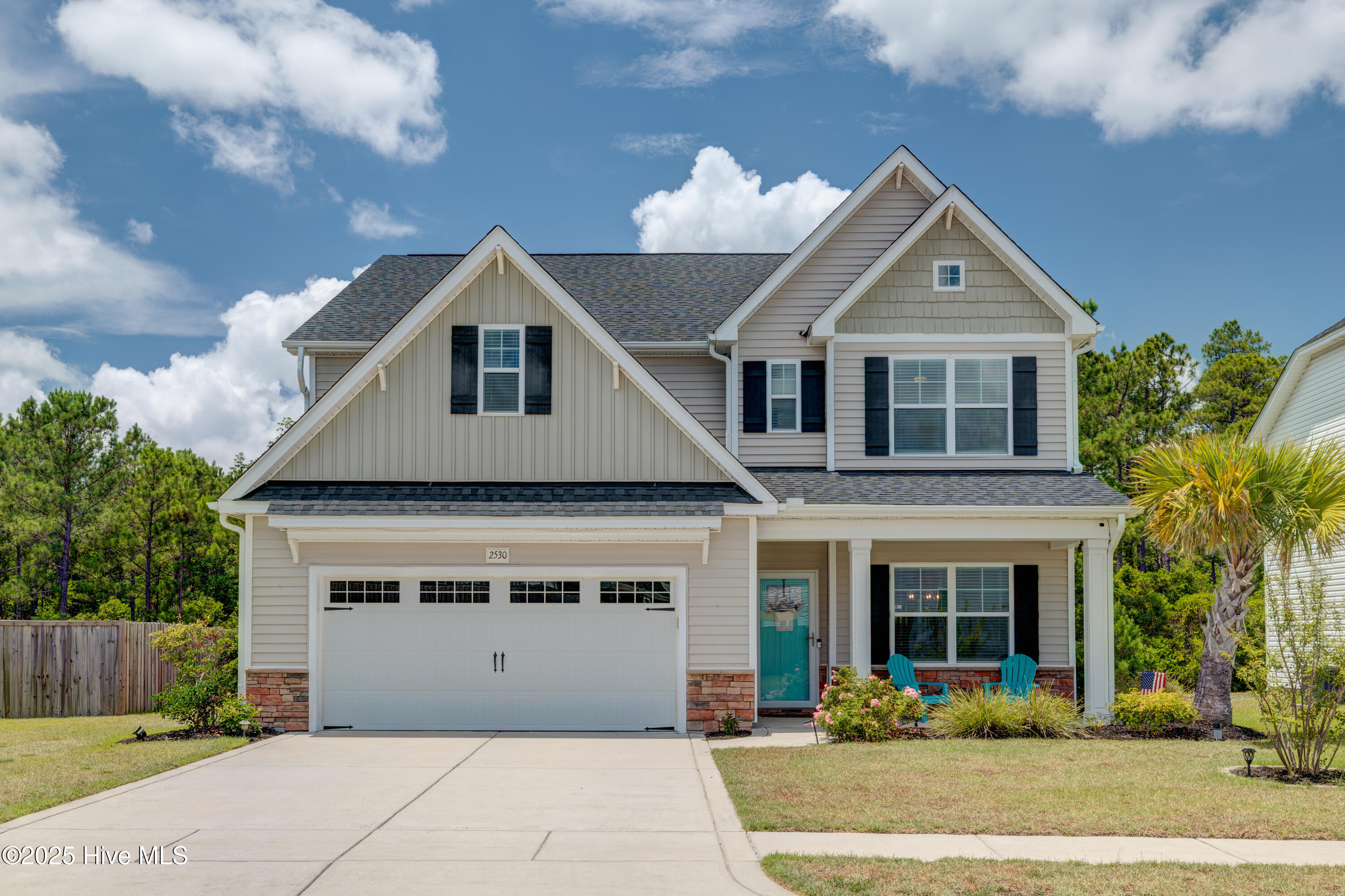 2530 Longleaf Pine Circle Property Photo 1