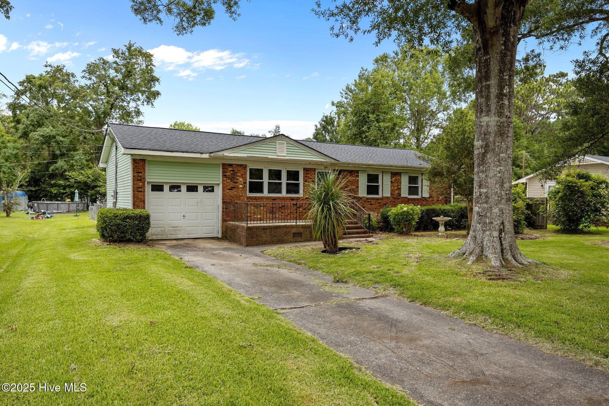 101 Pine Dale Road Property Photo 2