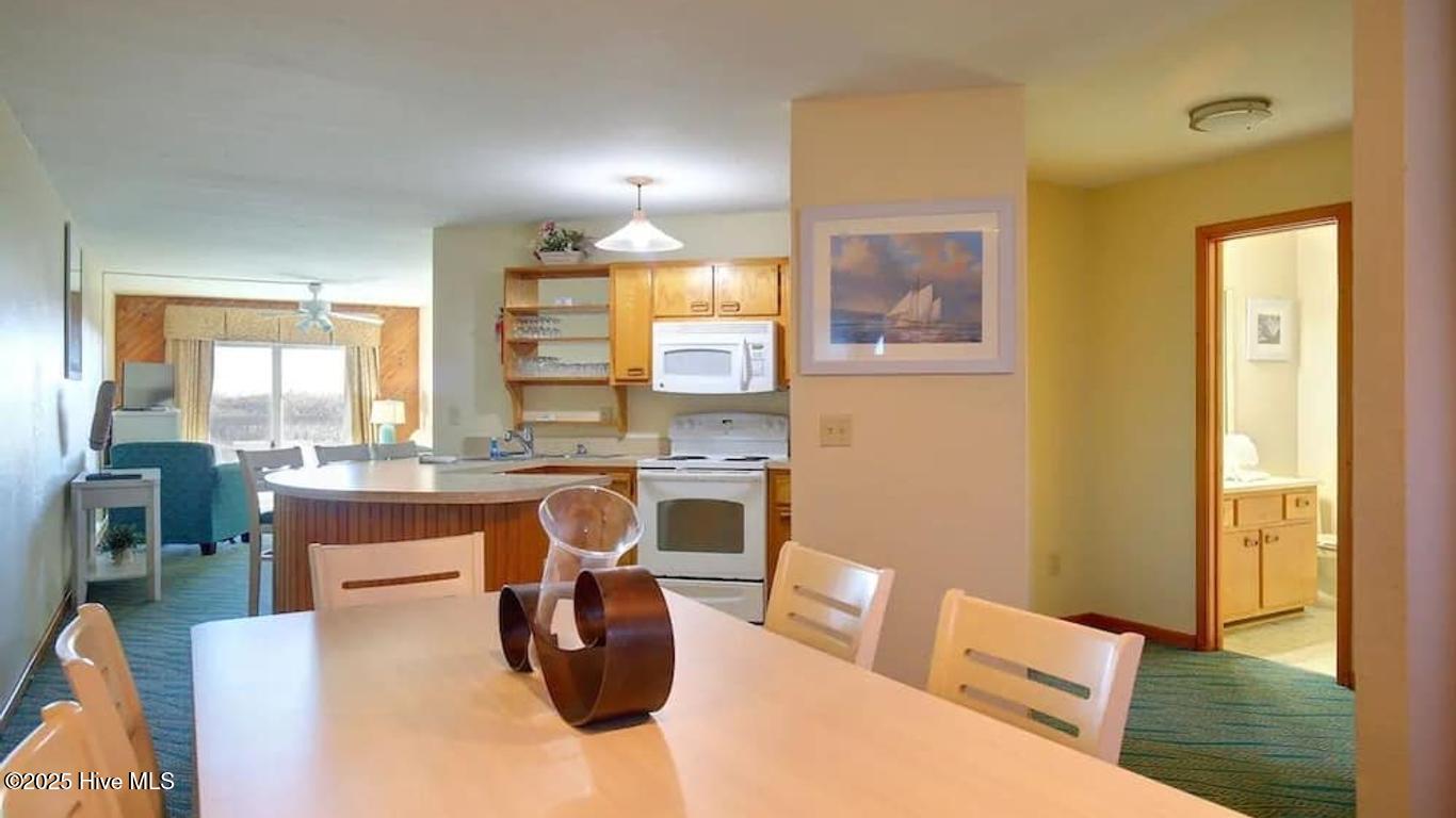 1445 Duck Road Property Photo 3